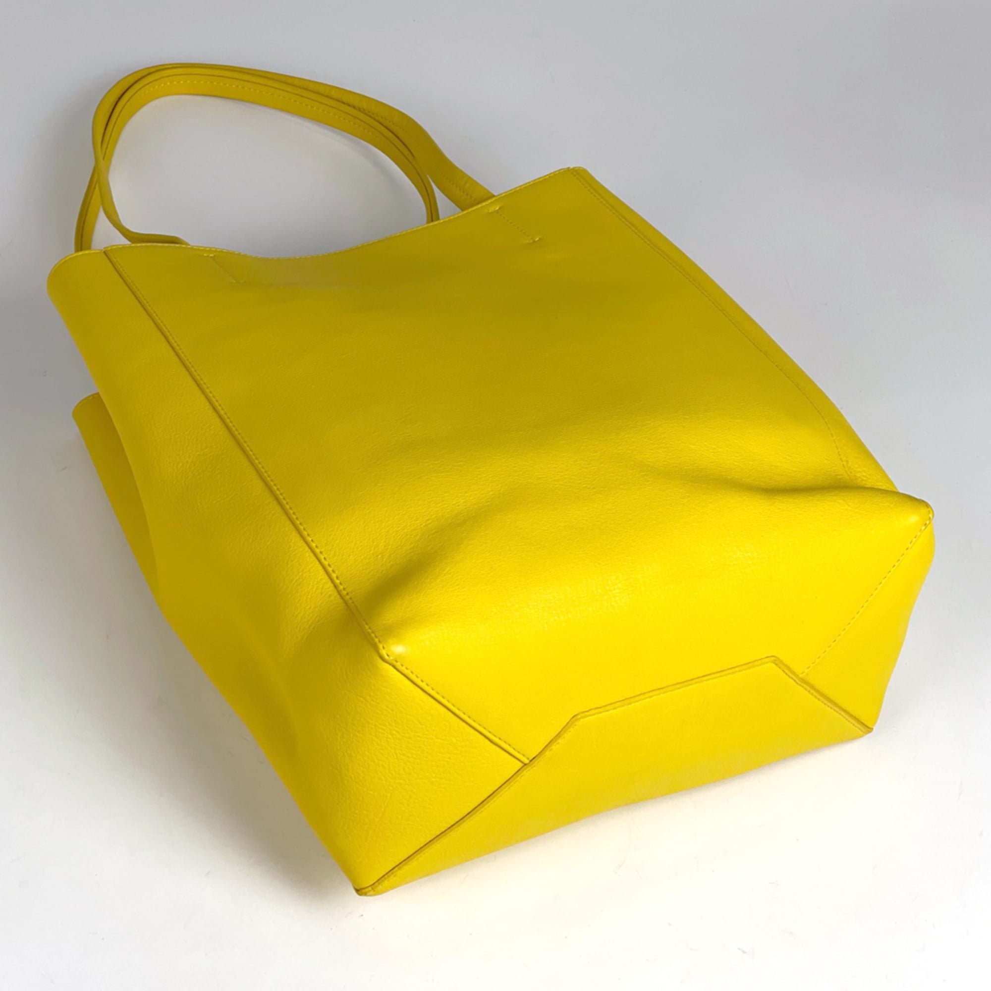 Celine Yellow Leather Shoulder Bag Tote Bag (Pre-Owned)
