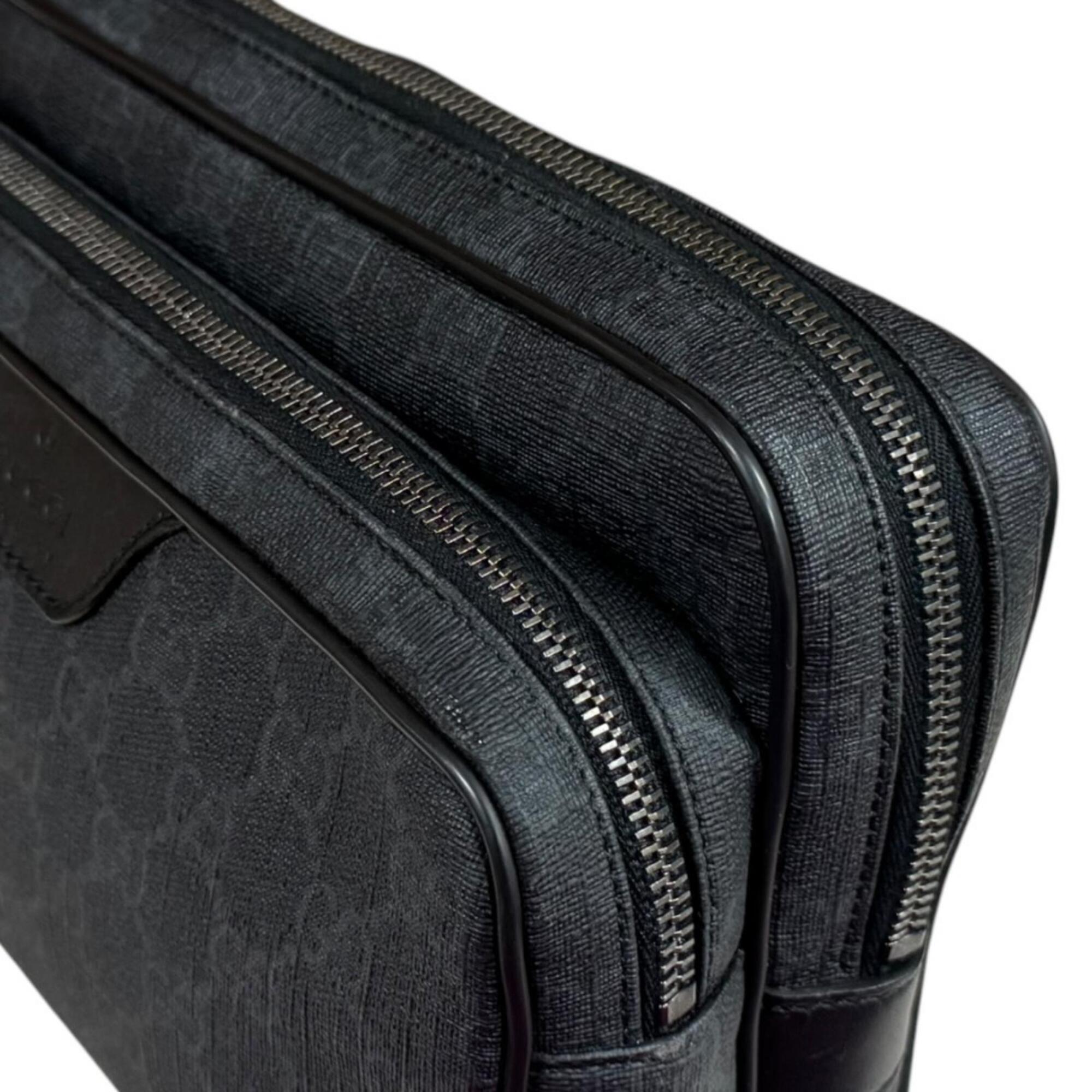 Gucci Black Gg Supreme Handbag (Pre-Owned)