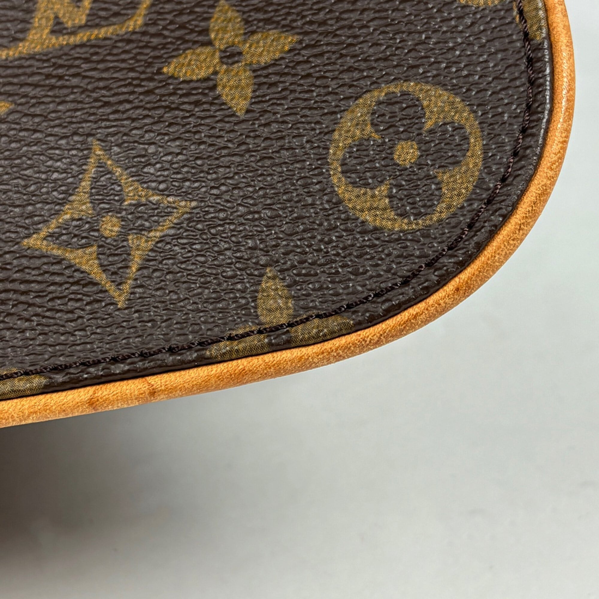 Louis Vuitton Monogram Brown Monogram Messenger Bag Shoulder Bag (Pre-Owned)