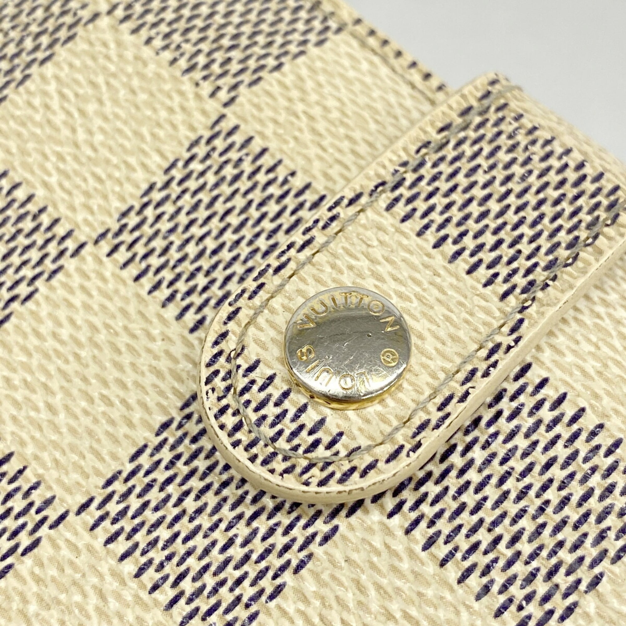 Louis Vuitton White Wallet (Bi-Fold) (Pre-Owned)