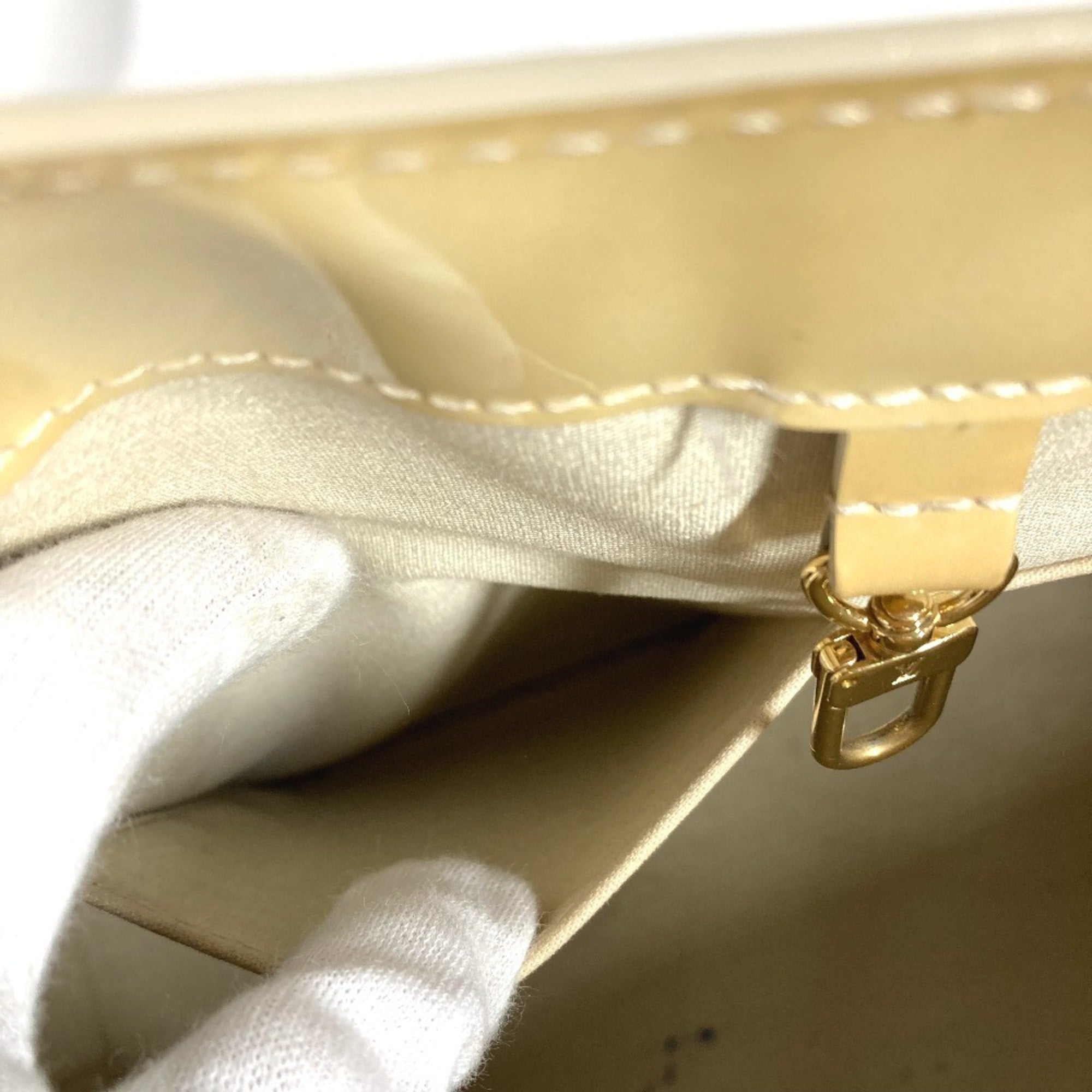 Louis Vuitton Beige Monogram Vernis Handbag Shoulder Bag Tote Bag (Pre-Owned)
