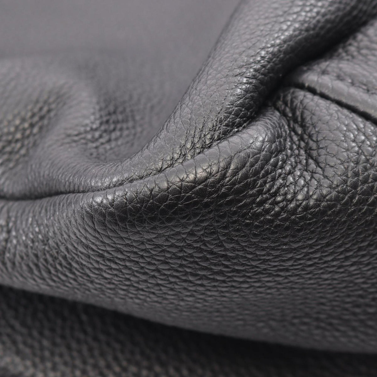 Prada Black Leather Handbag Shoulder Bag (Pre-Owned)