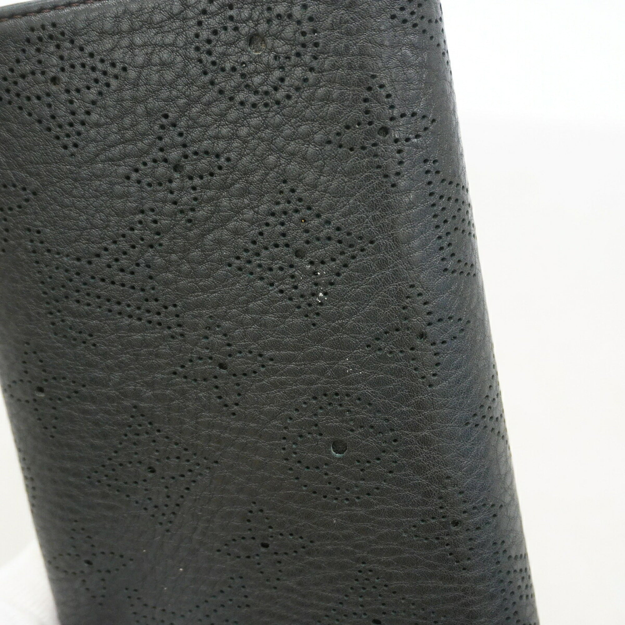 Louis Vuitton Noir Long Wallet (Tri-Fold) (Pre-Owned)