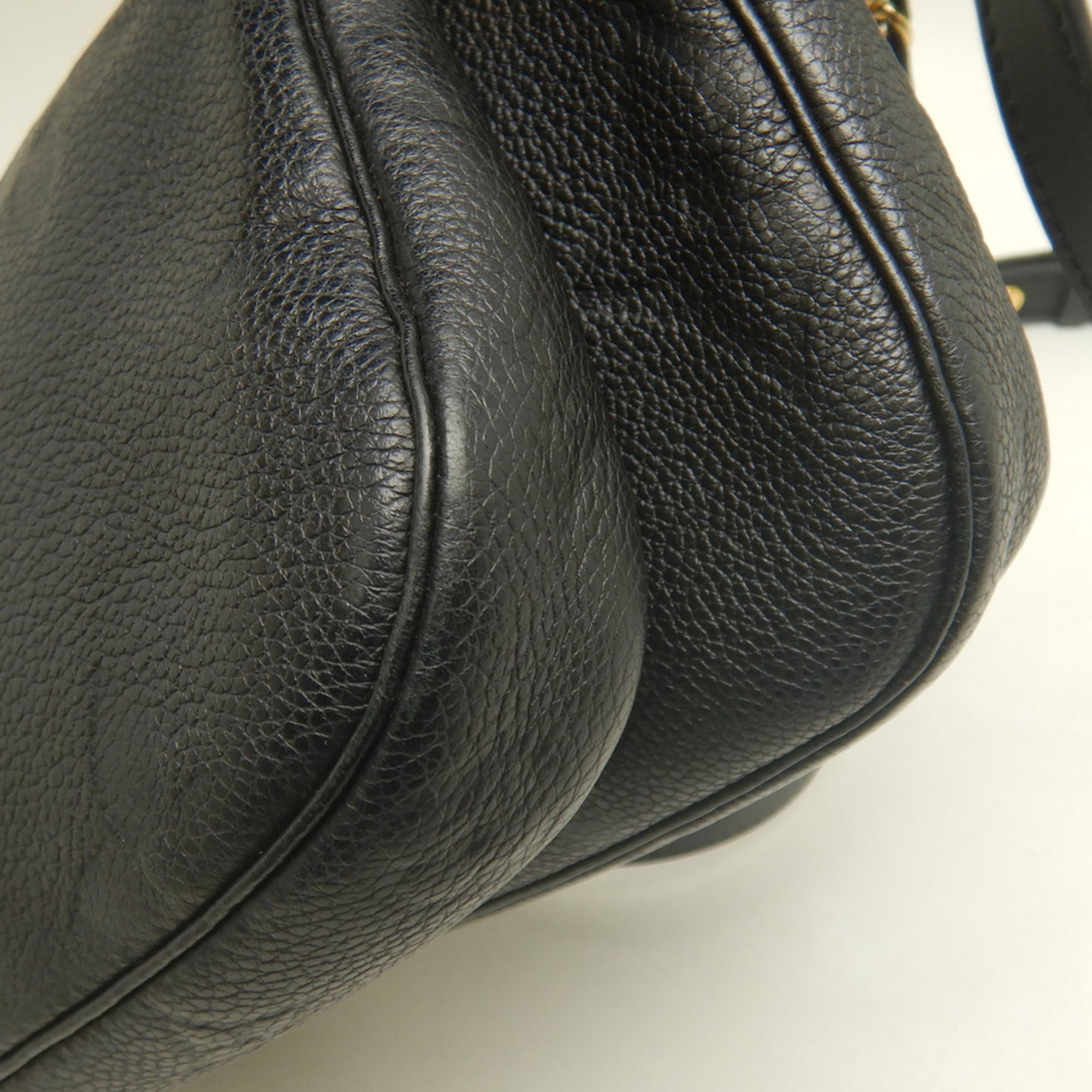 Louis Vuitton Noir Leather Pochette Pouch Shoulder Bag (Pre-Owned)