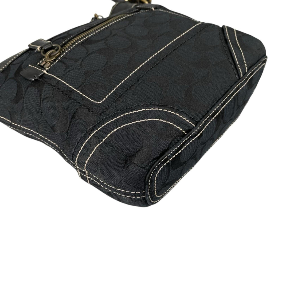 Coach Black Canvas Leather Shoulder Bag (Pre-Owned)