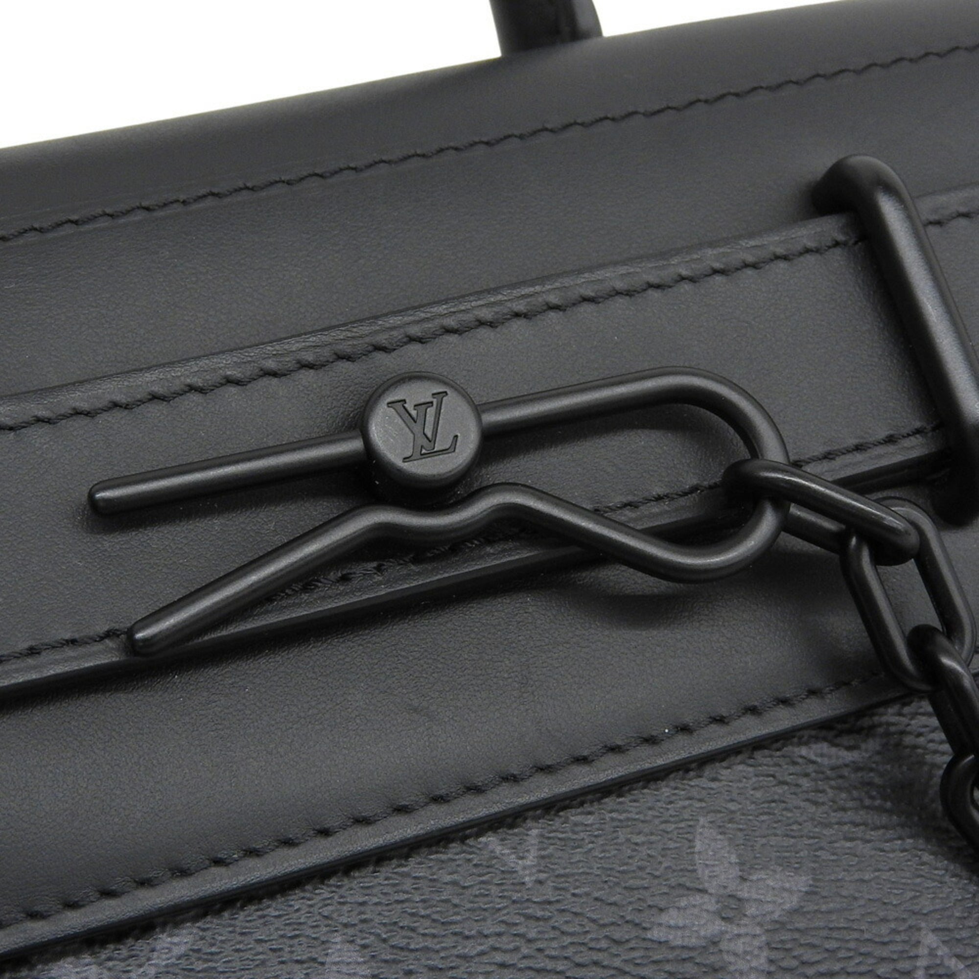 Louis Vuitton Monogram Eclipse Monogram Eclipse Handbag (Pre-Owned)