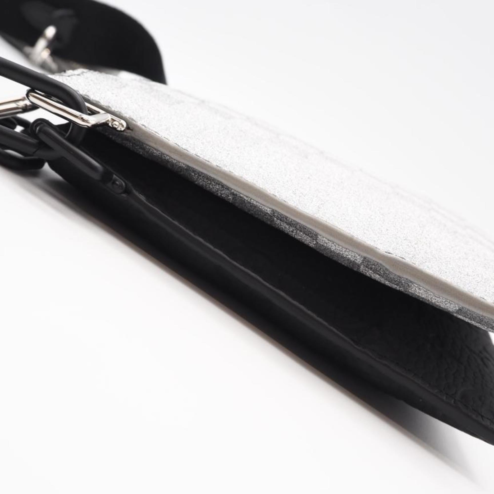 Louis Vuitton Black Silver Leather Shoulder Bag (Pre-Owned)