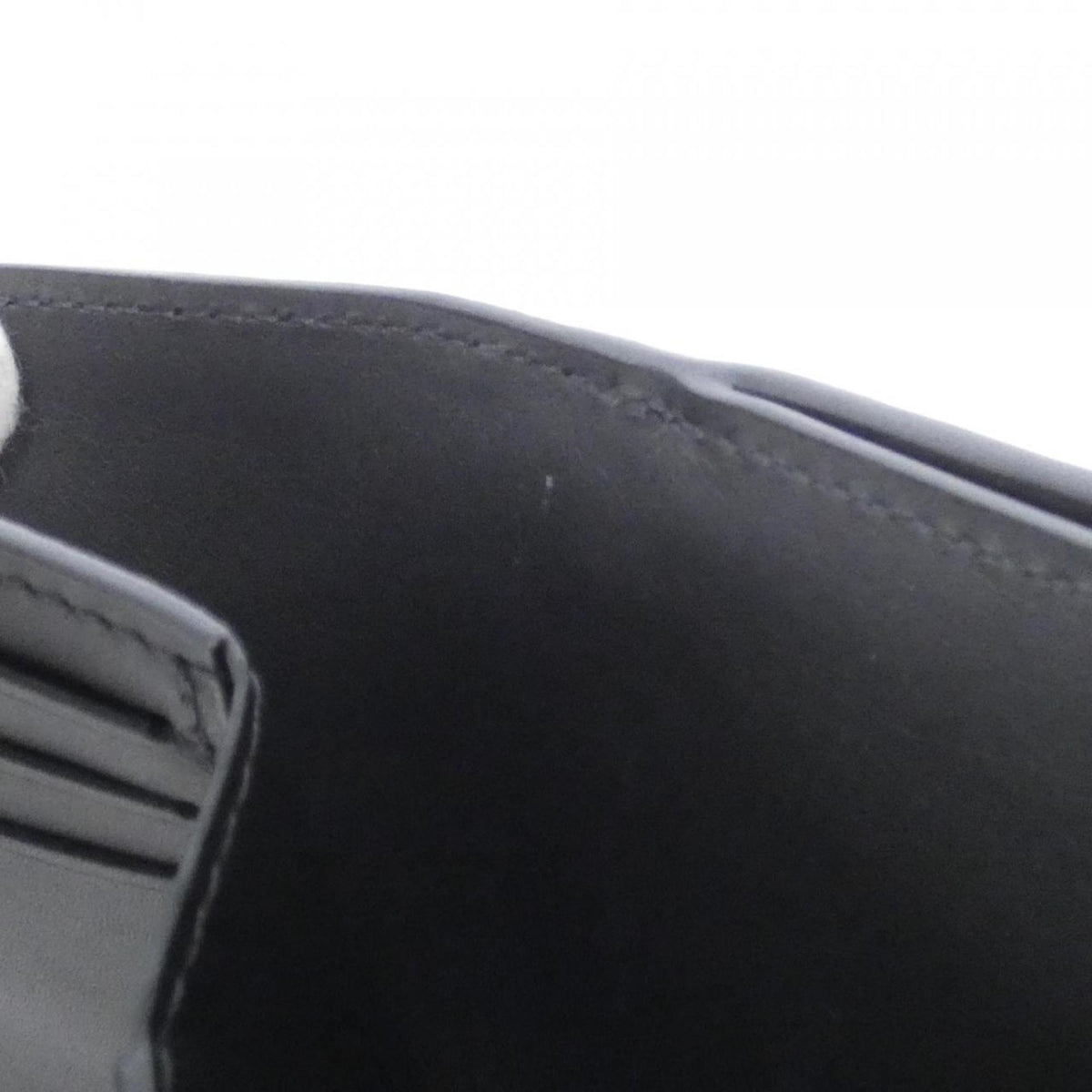 Louis Vuitton Black Leather Wallet (Tri-Fold) (Pre-Owned)