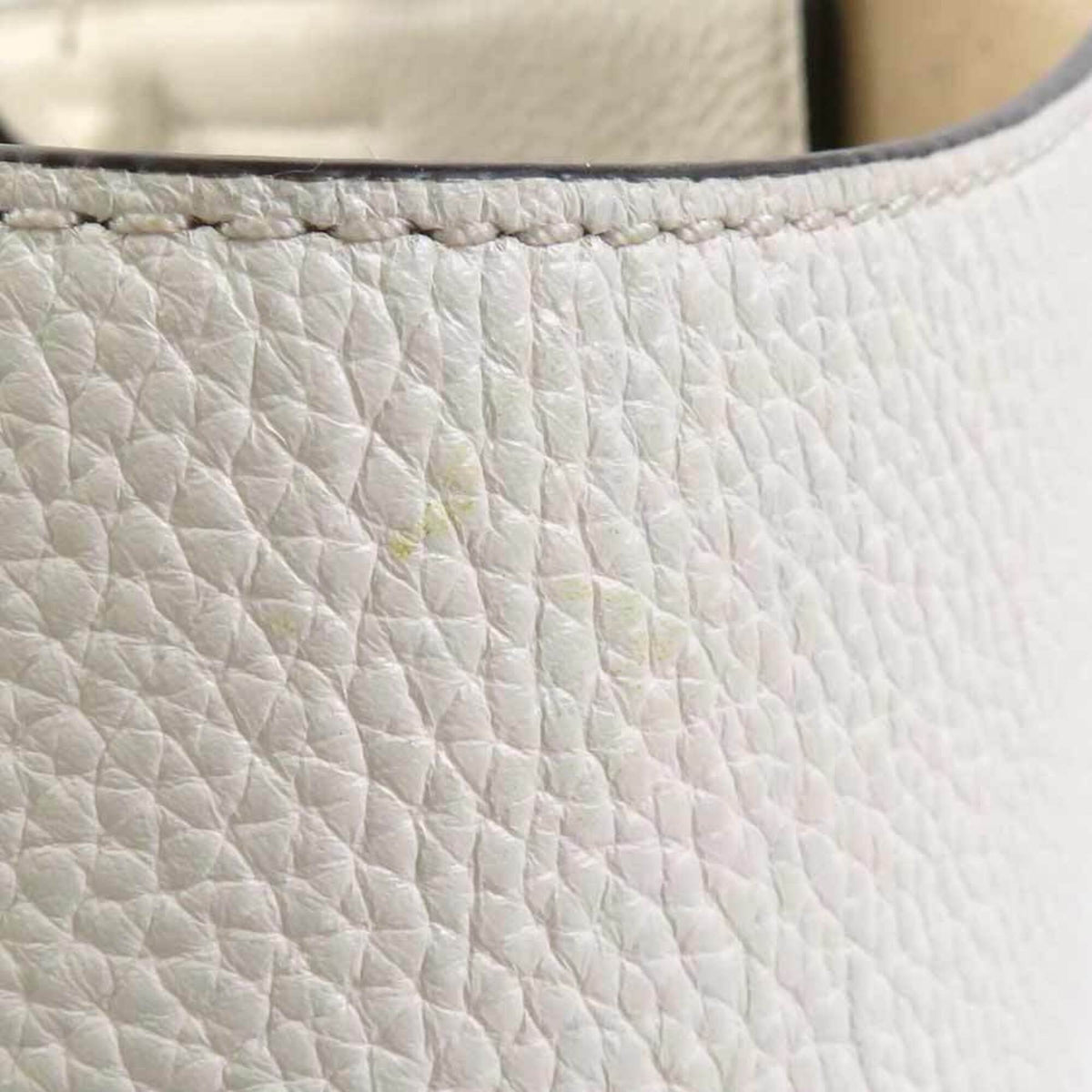 Tory Burch Ivory Leather Handbag (Pre-Owned)