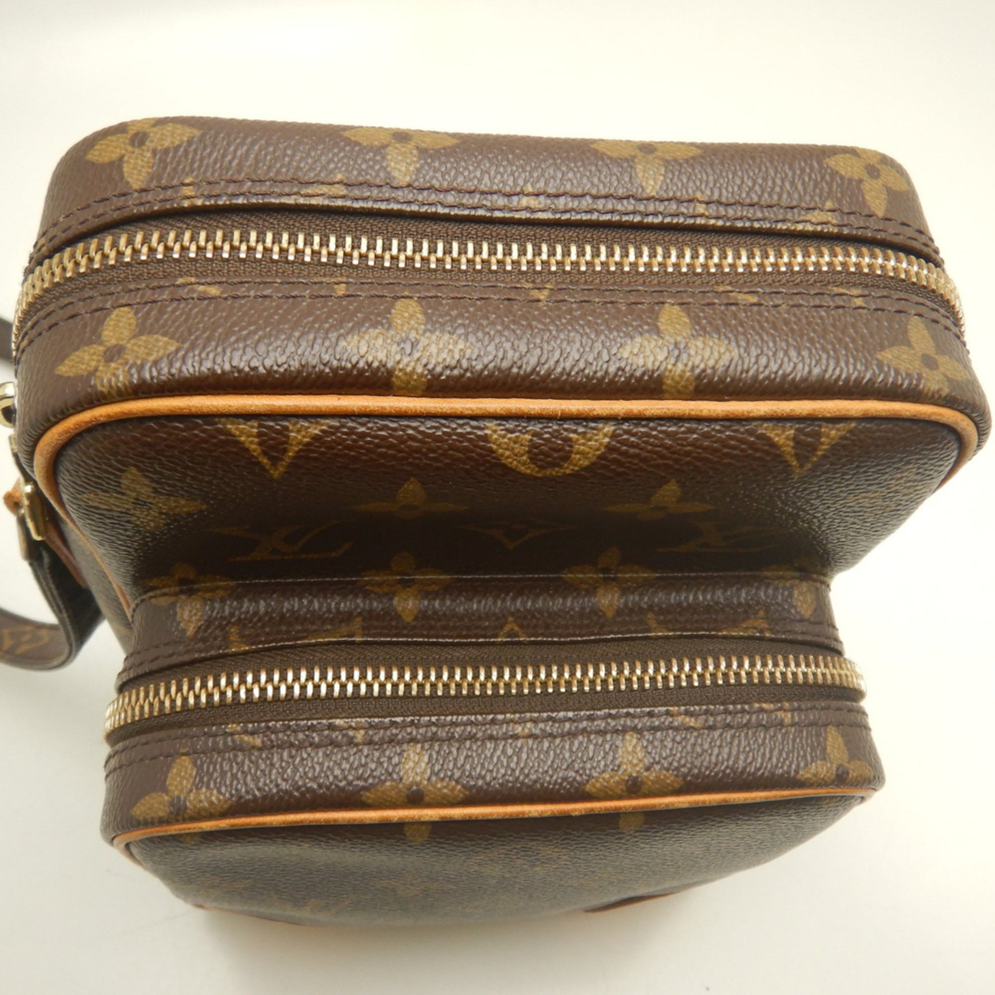 Louis Vuitton Monogram Brown Monogram Shoulder Bag (Pre-Owned)