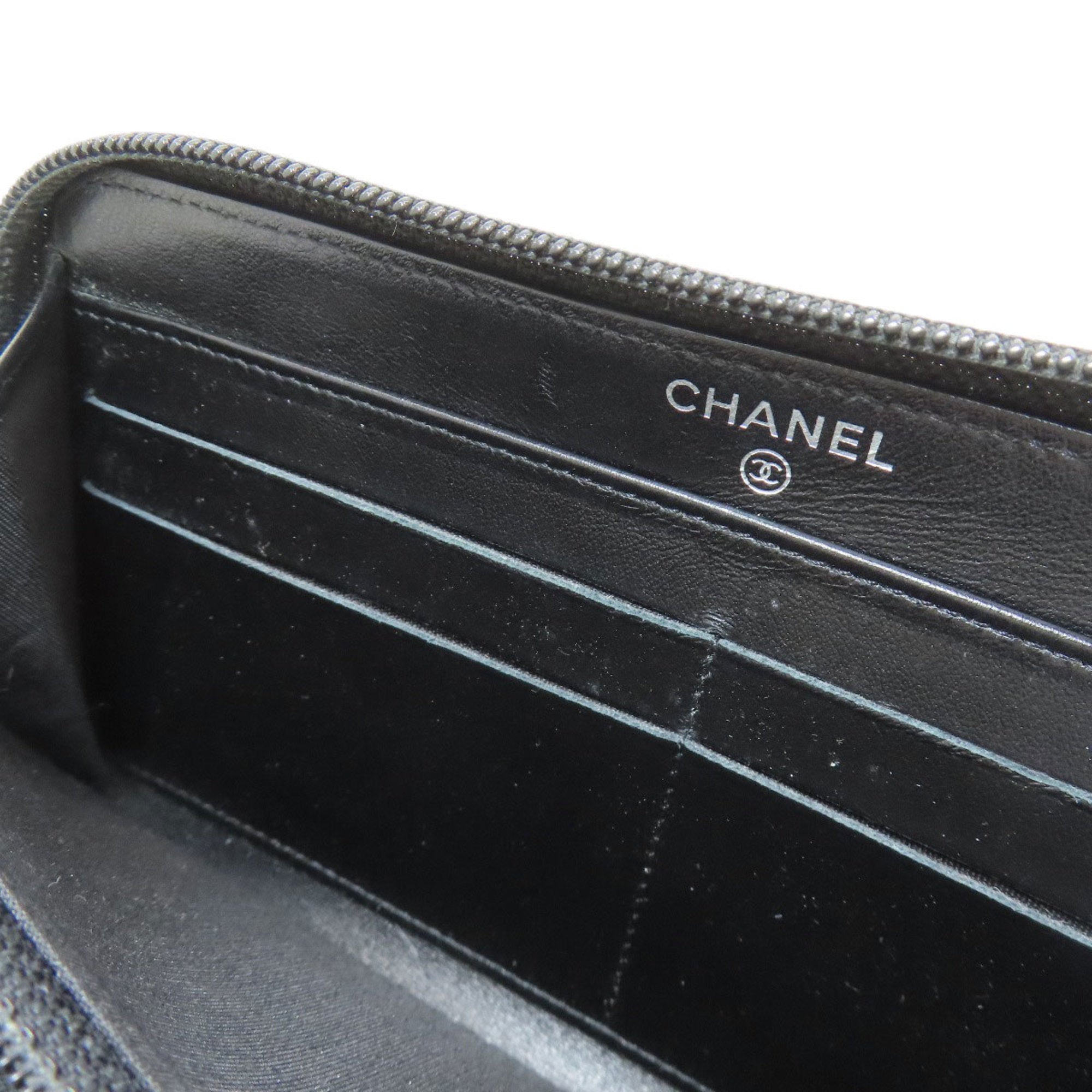 Chanel Black Grained Calfskin Long Wallet (Bi-Fold) (Pre-Owned)