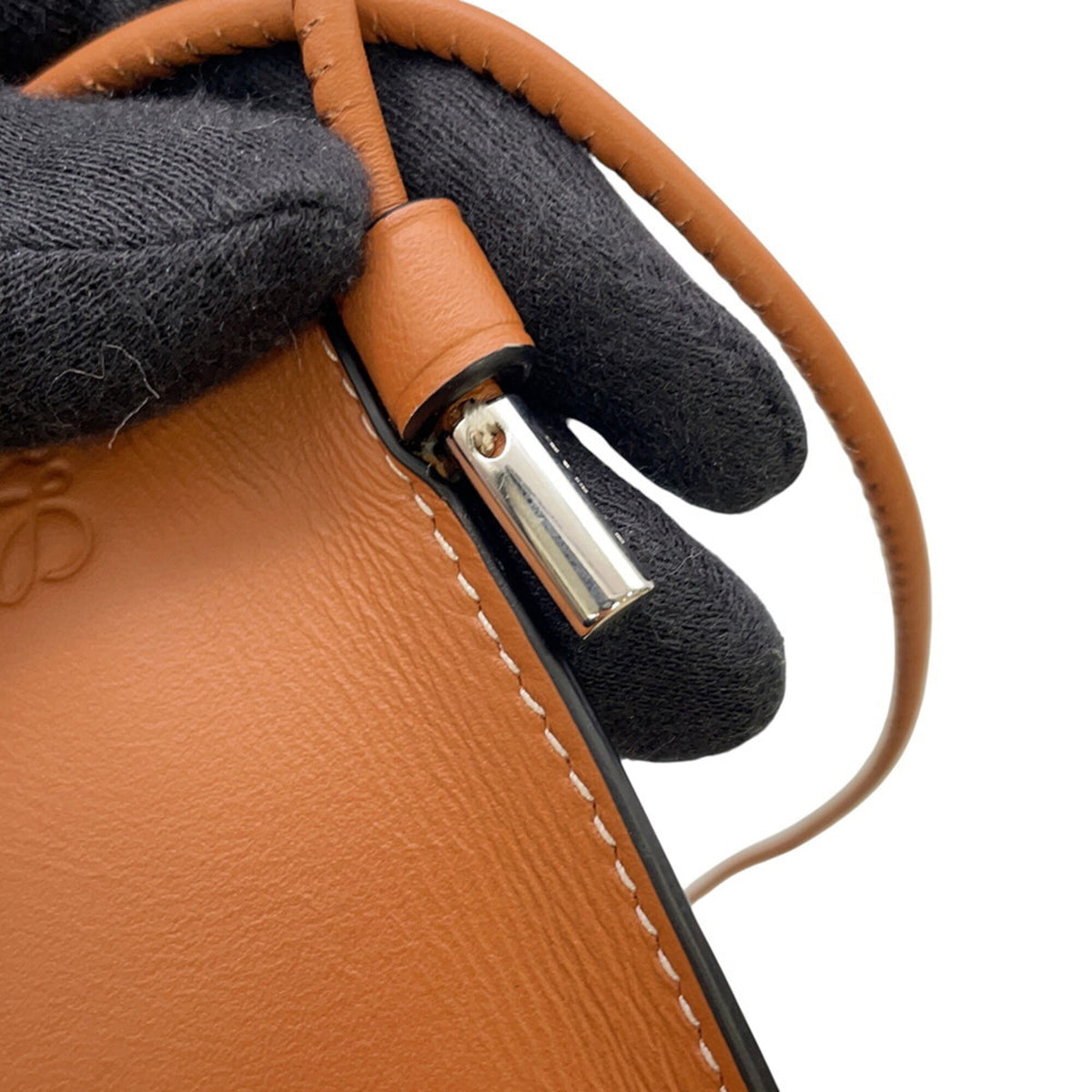Loewe Brown Leather Handbag Shoulder Bag (Pre-Owned)