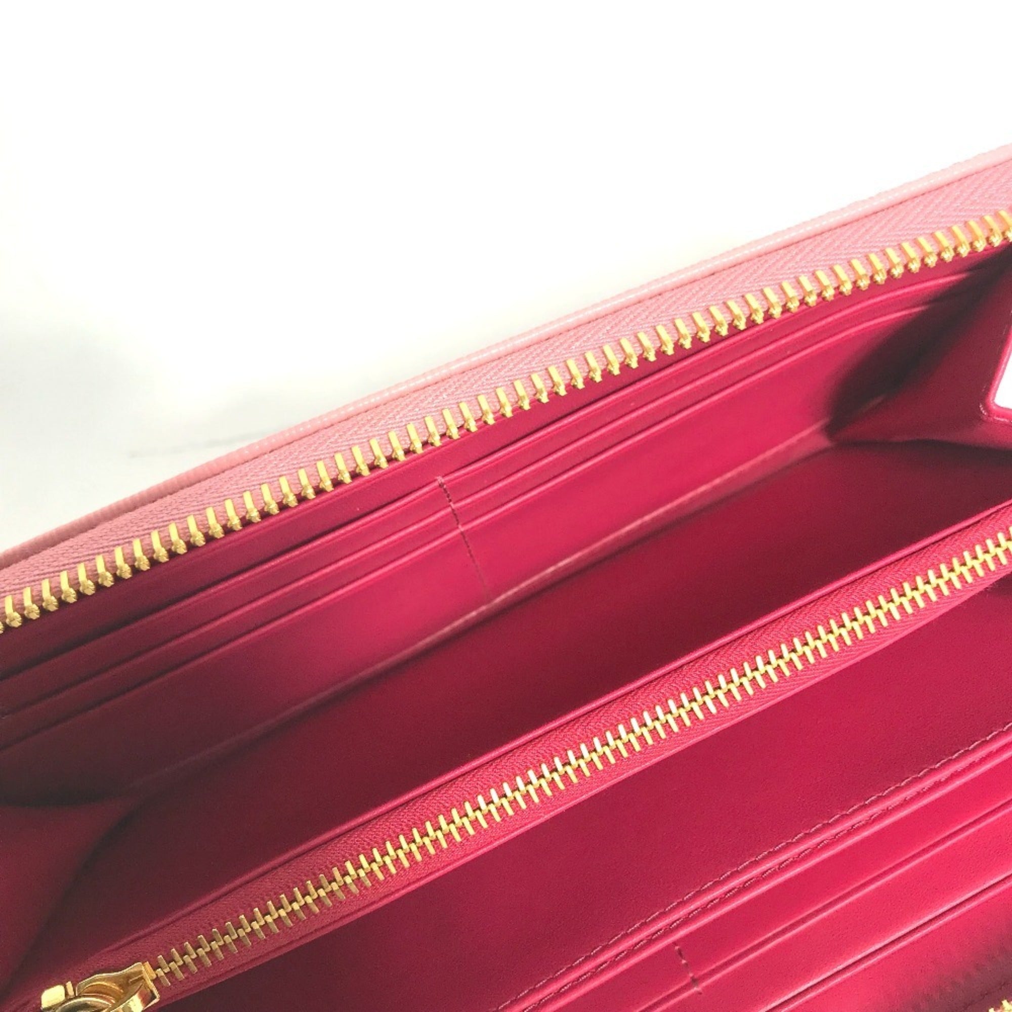 Prada Pink Saffiano Metal Long Wallet (Bi-Fold) (Pre-Owned)