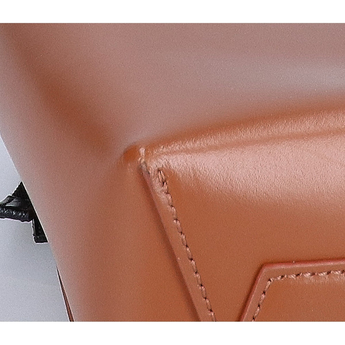 Marni Brown Leather Tote Bag (Pre-Owned)