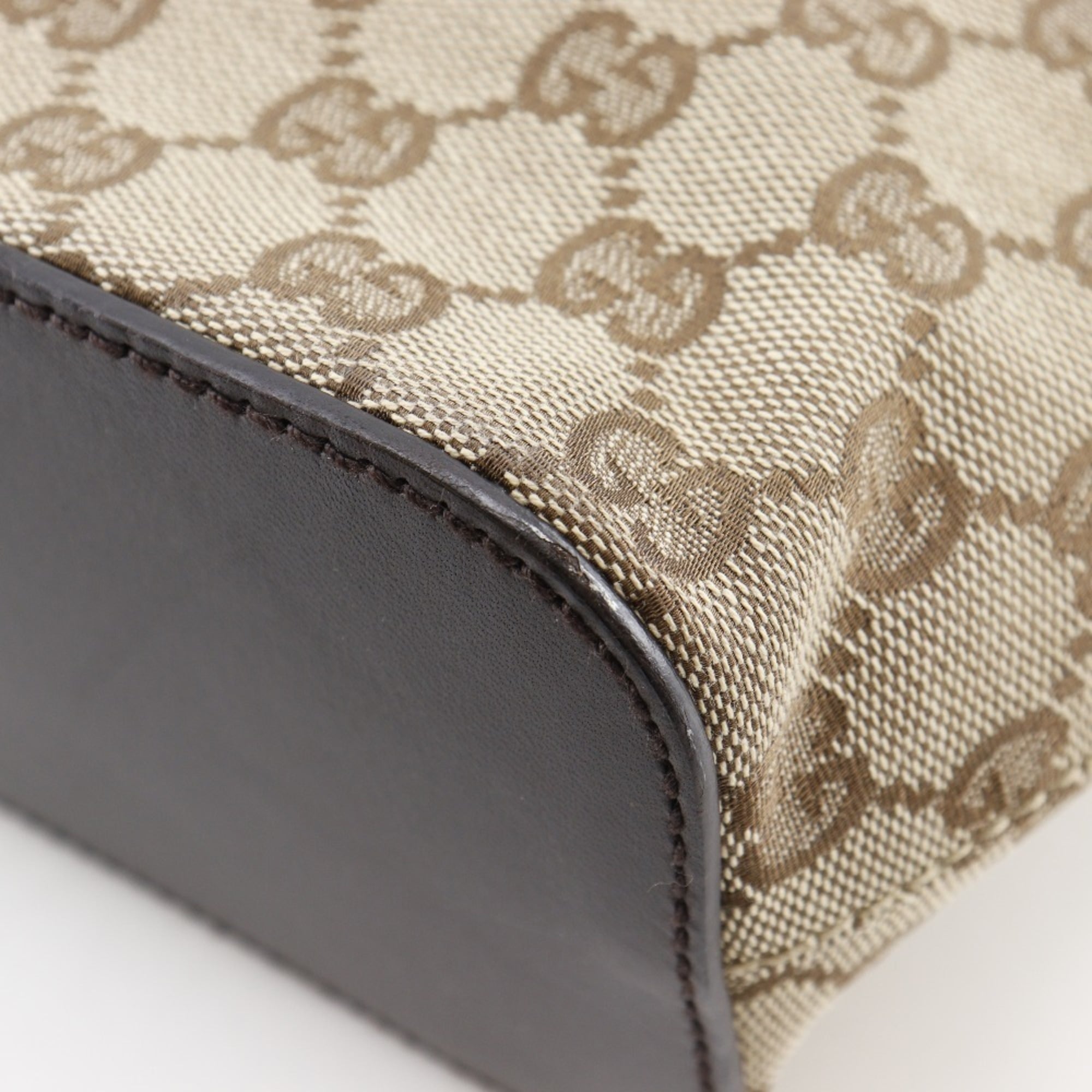 Gucci Brown Gg Canvas Shoulder Bag (Pre-Owned)