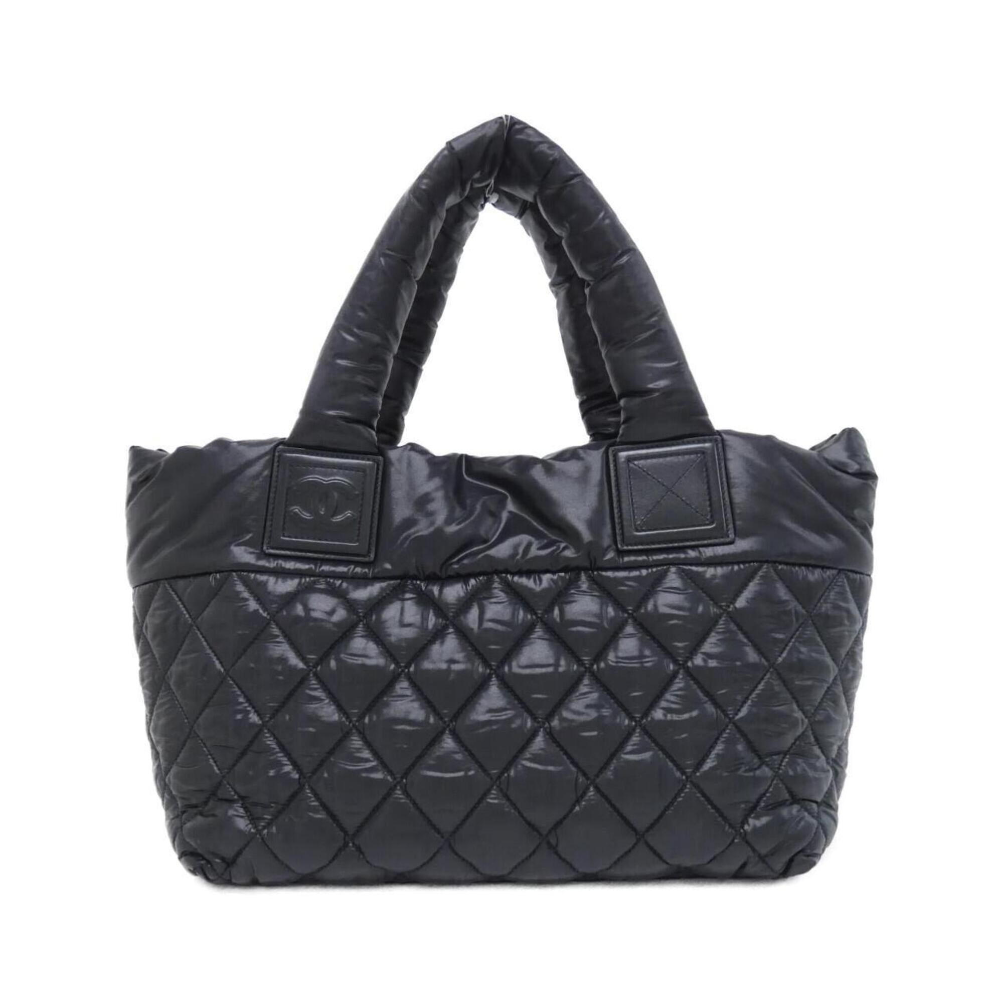 Chanel Black Nylon Handbag (Pre-Owned)