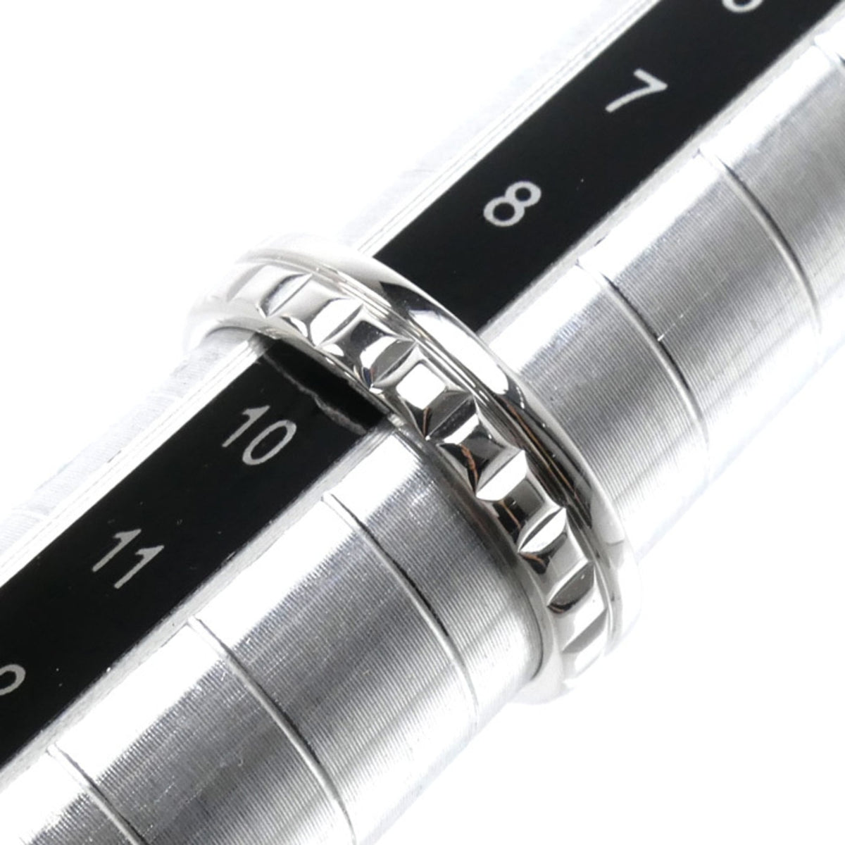 Boucheron White Gold (18K) Band Ring (Pre-Owned)