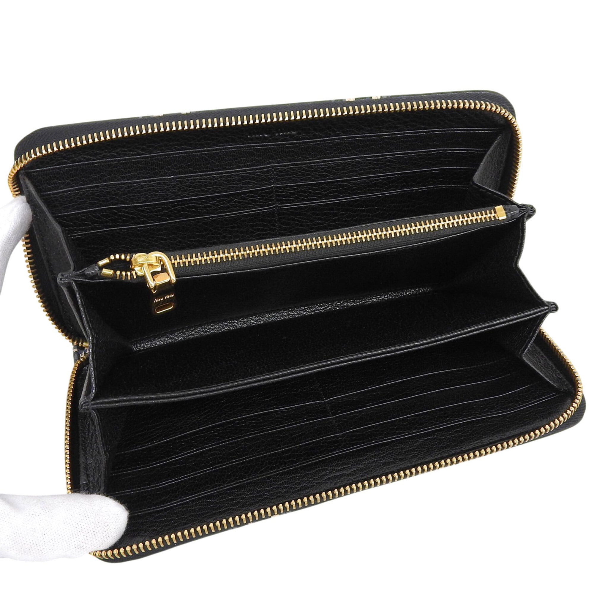 Miu Miu Black Gray Pink Beige Leather Long Wallet (Bi-Fold) (Pre-Owned)
