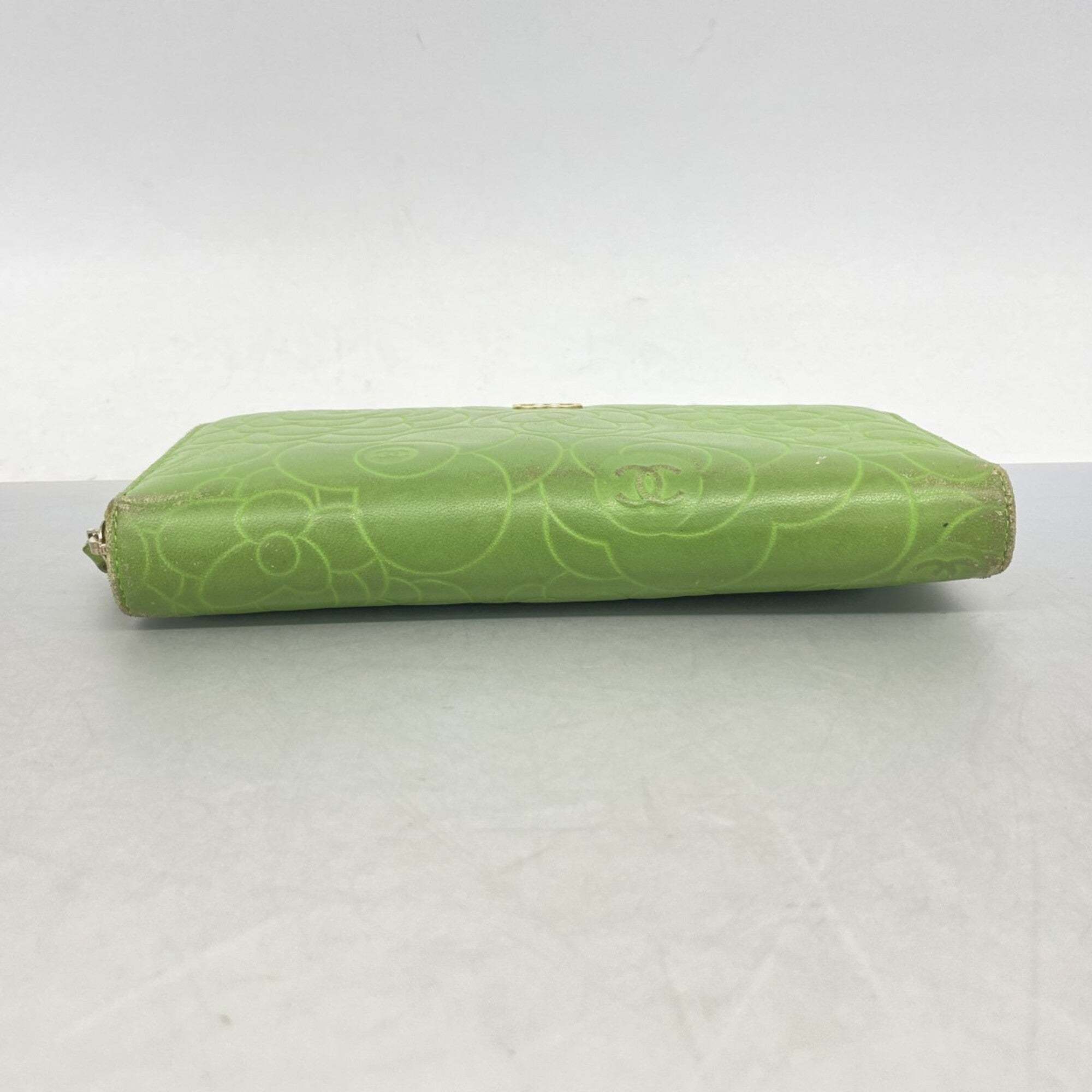 Chanel Green Leather Long Wallet (Bi-Fold) (Pre-Owned)