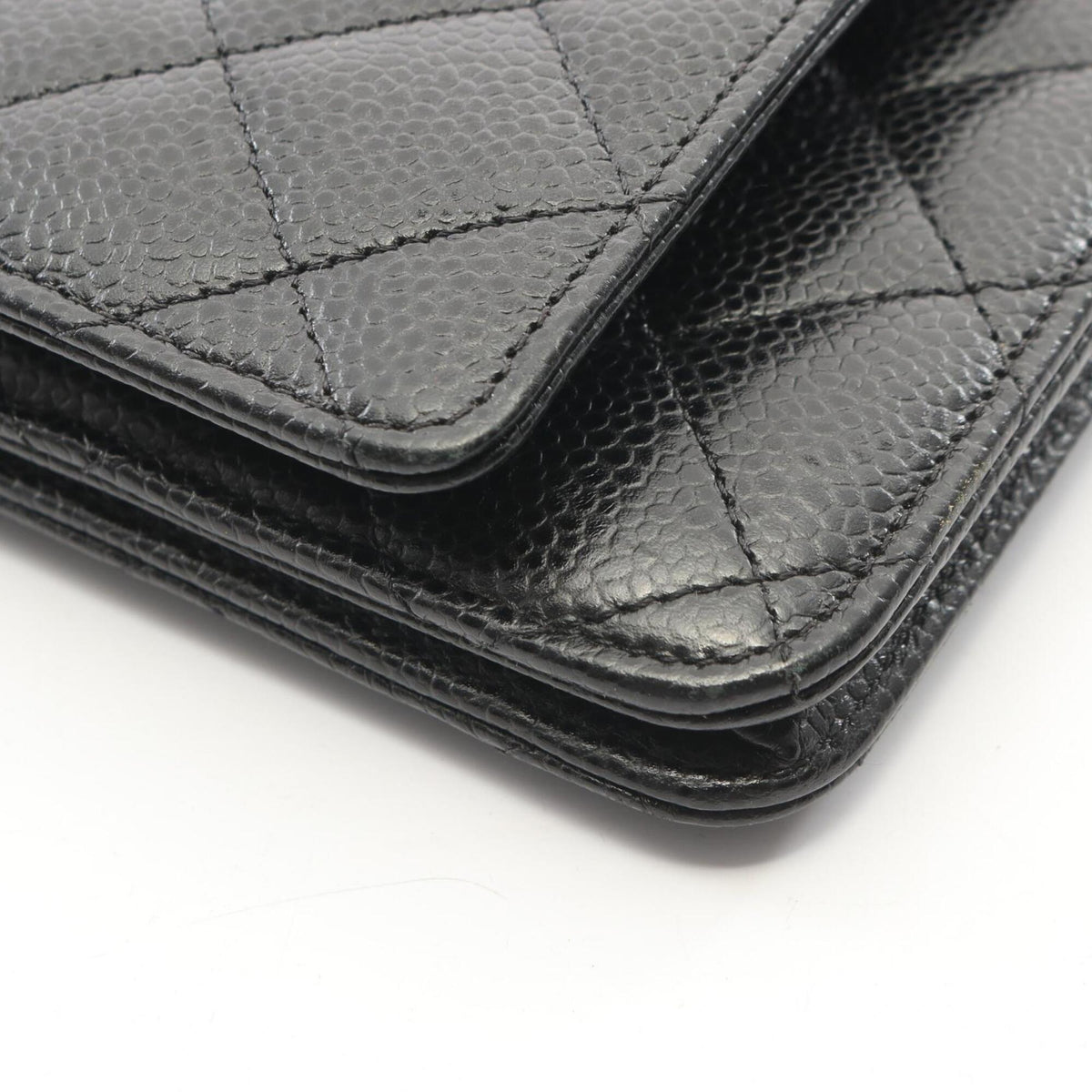 Chanel Black Grained Calfskin Handbag Shoulder Bag (Pre-Owned)