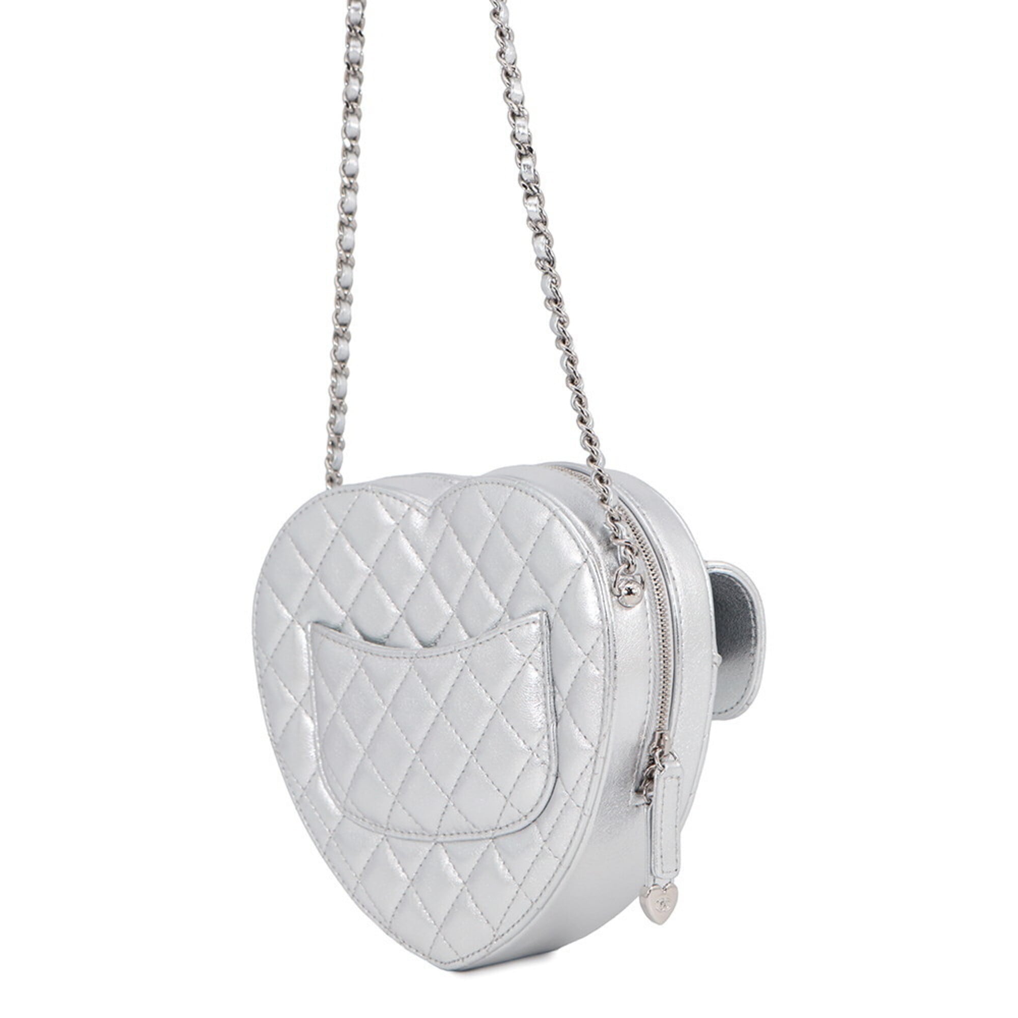 Chanel Silver Leather Handbag Shoulder Bag (Pre-Owned)