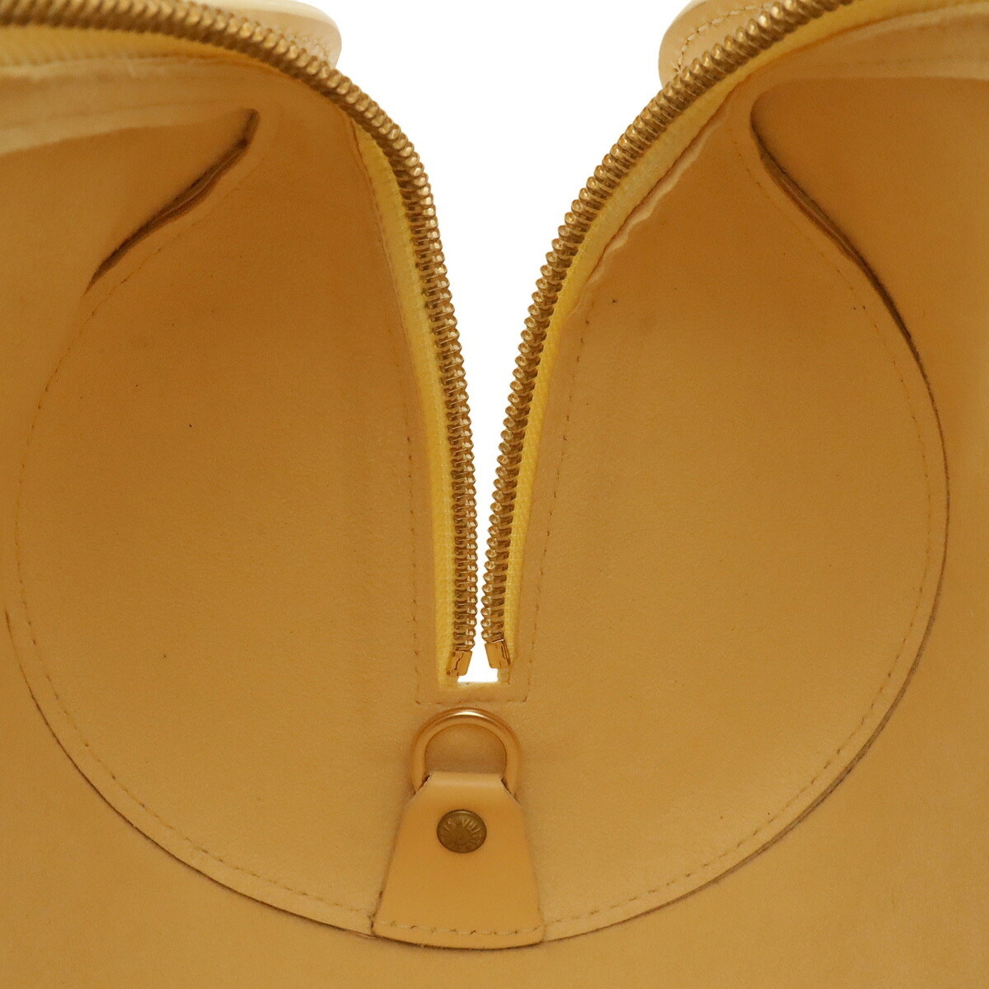 Louis Vuitton Ivory White Epi Leather Handbag Pouch Shoulder Bag (Pre-Owned)