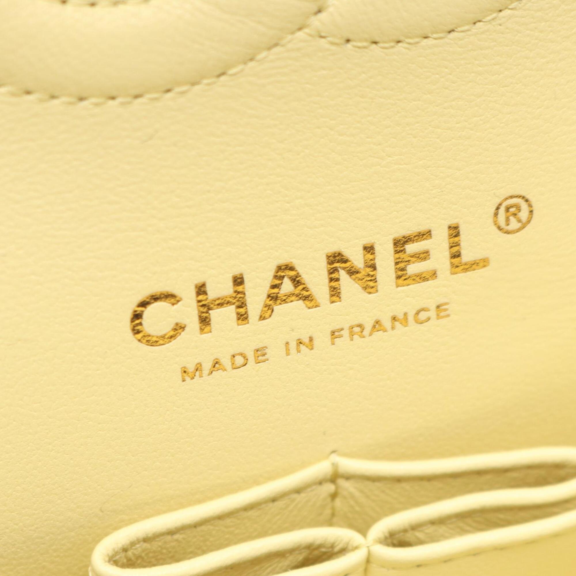 Chanel Yellow Leather Handbag Shoulder Bag (Pre-Owned)