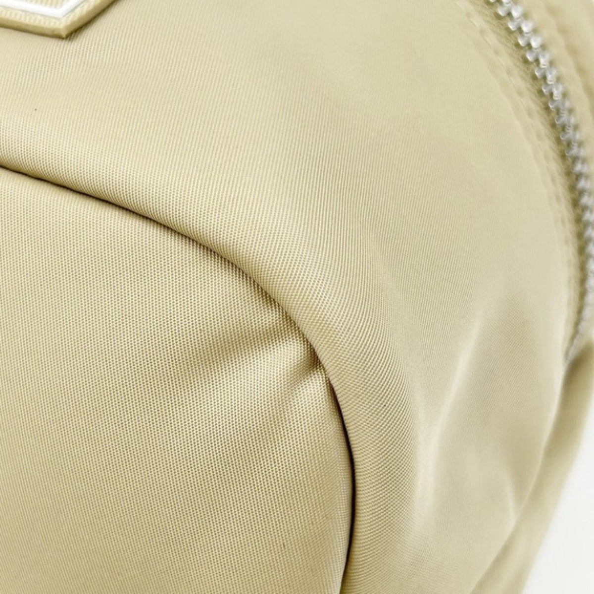 Burberry Beige Black Nylon Crossbody Bag Shoulder Bag (Pre-Owned)