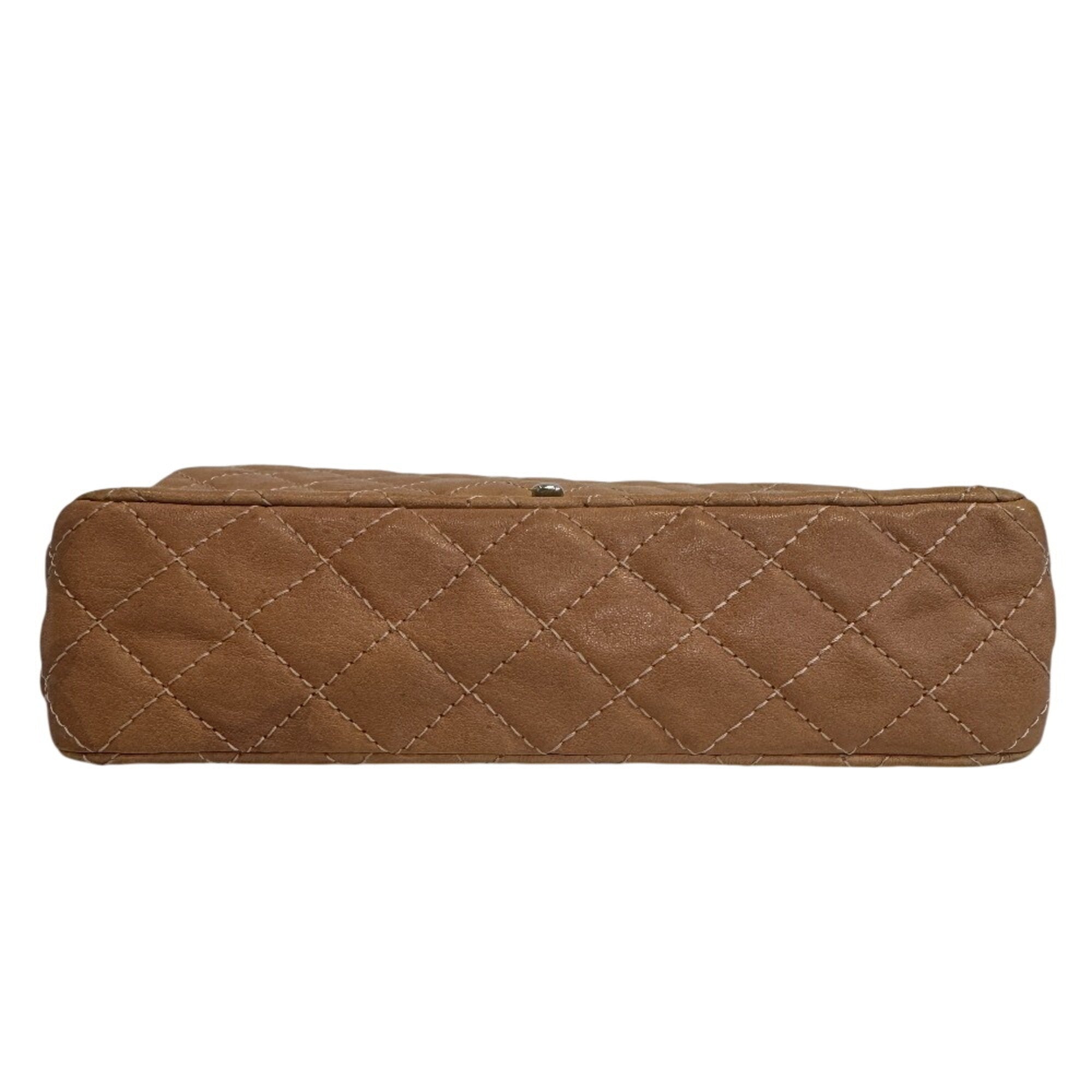 Chanel Matelasse Beige Leather Shoulder Bag (Pre-Owned)
