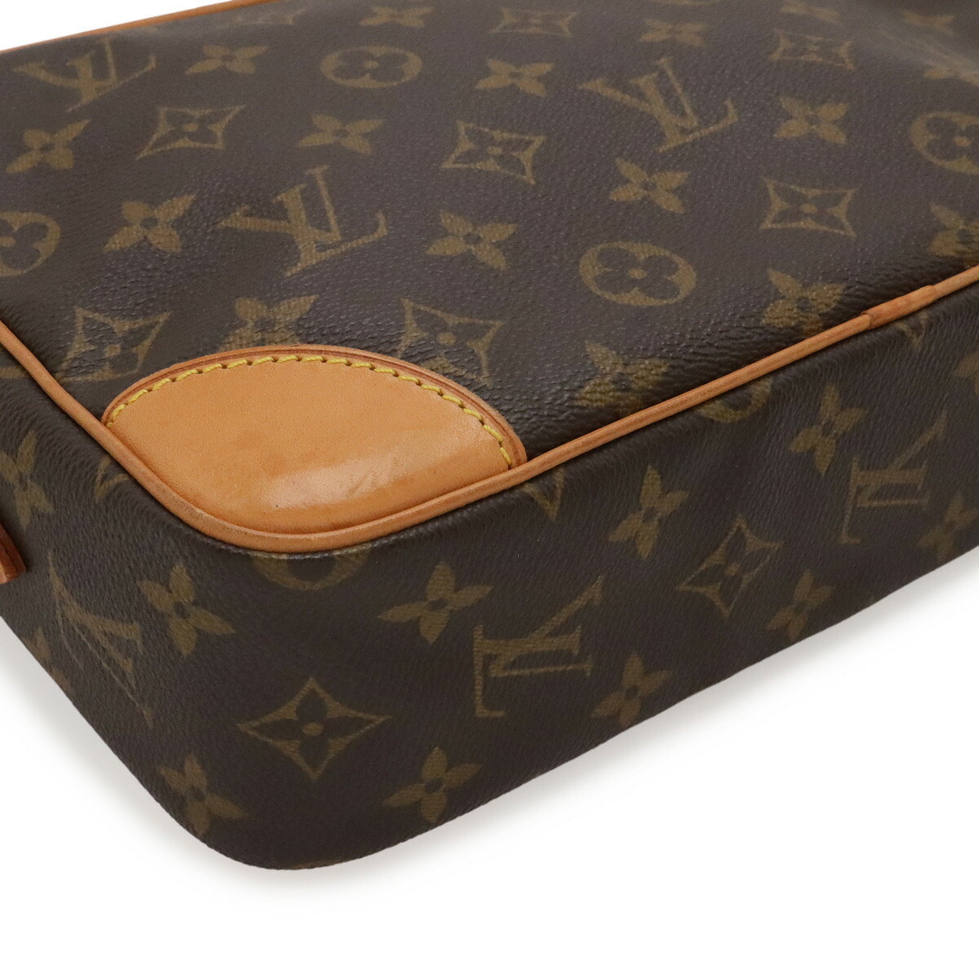 Louis Vuitton Brown Galle Monogram Monogram Shoulder Bag (Pre-Owned)