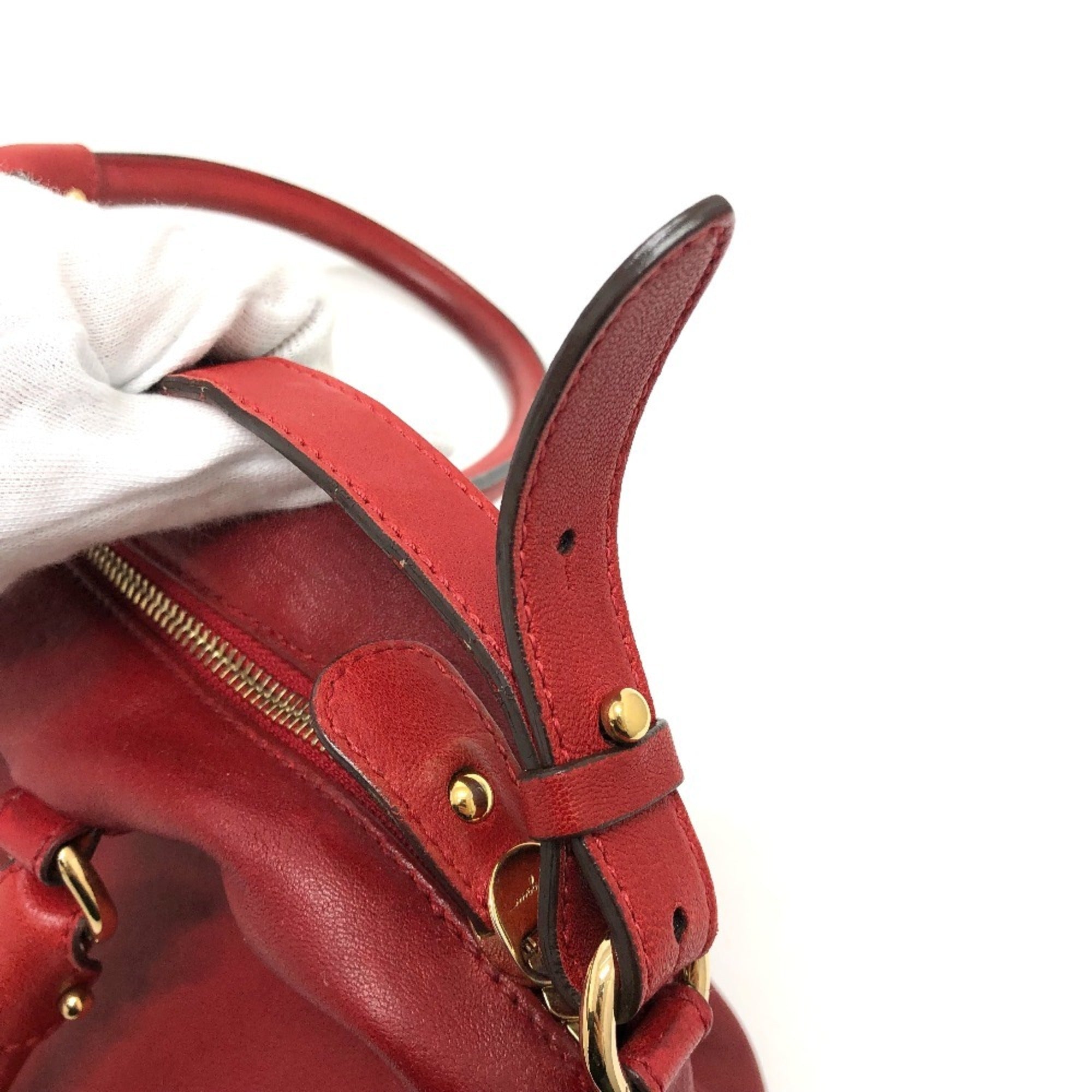 Salvatore Ferragamo Red Color Leather Handbag (Pre-Owned)