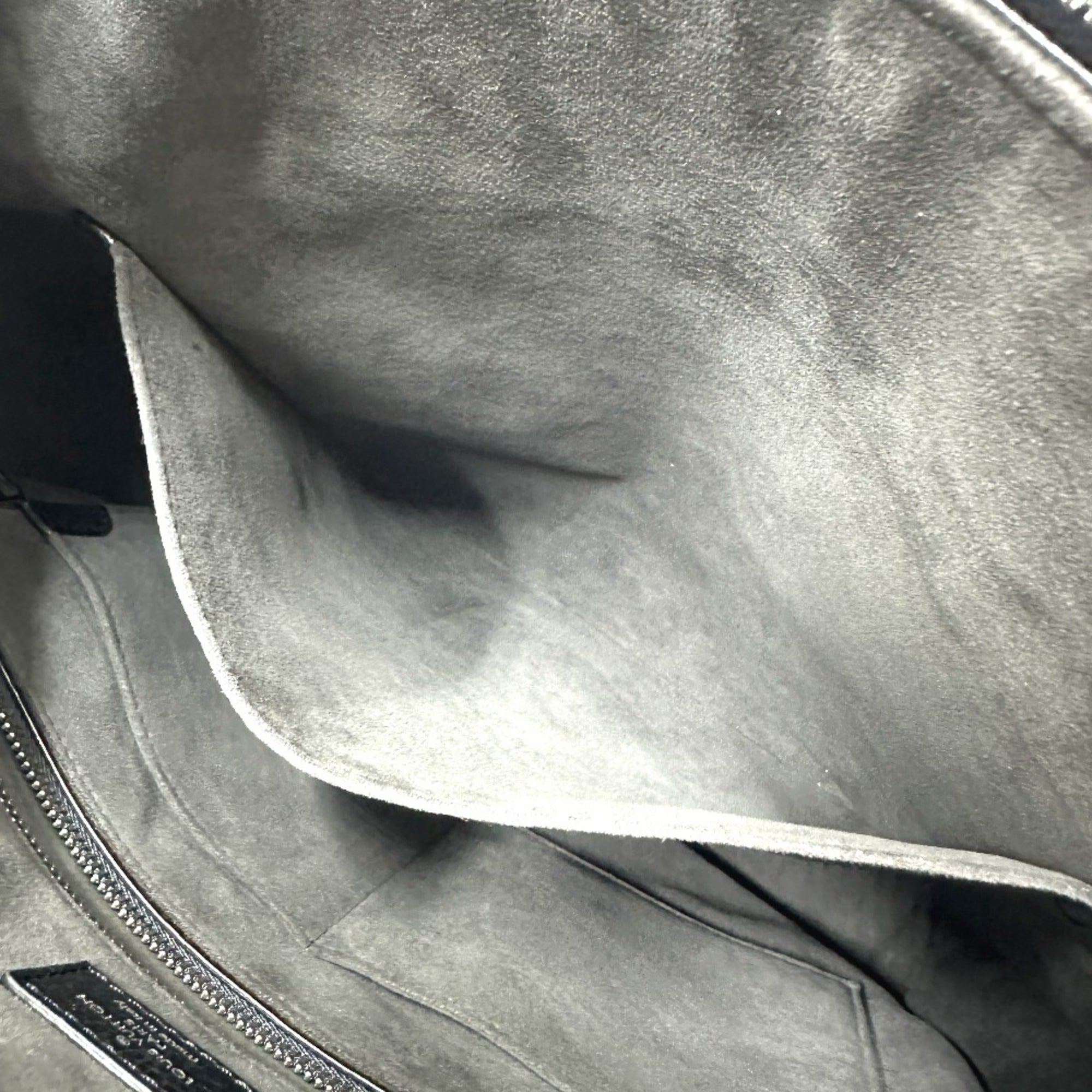 Louis Vuitton Black Leather Tote Bag (Pre-Owned)