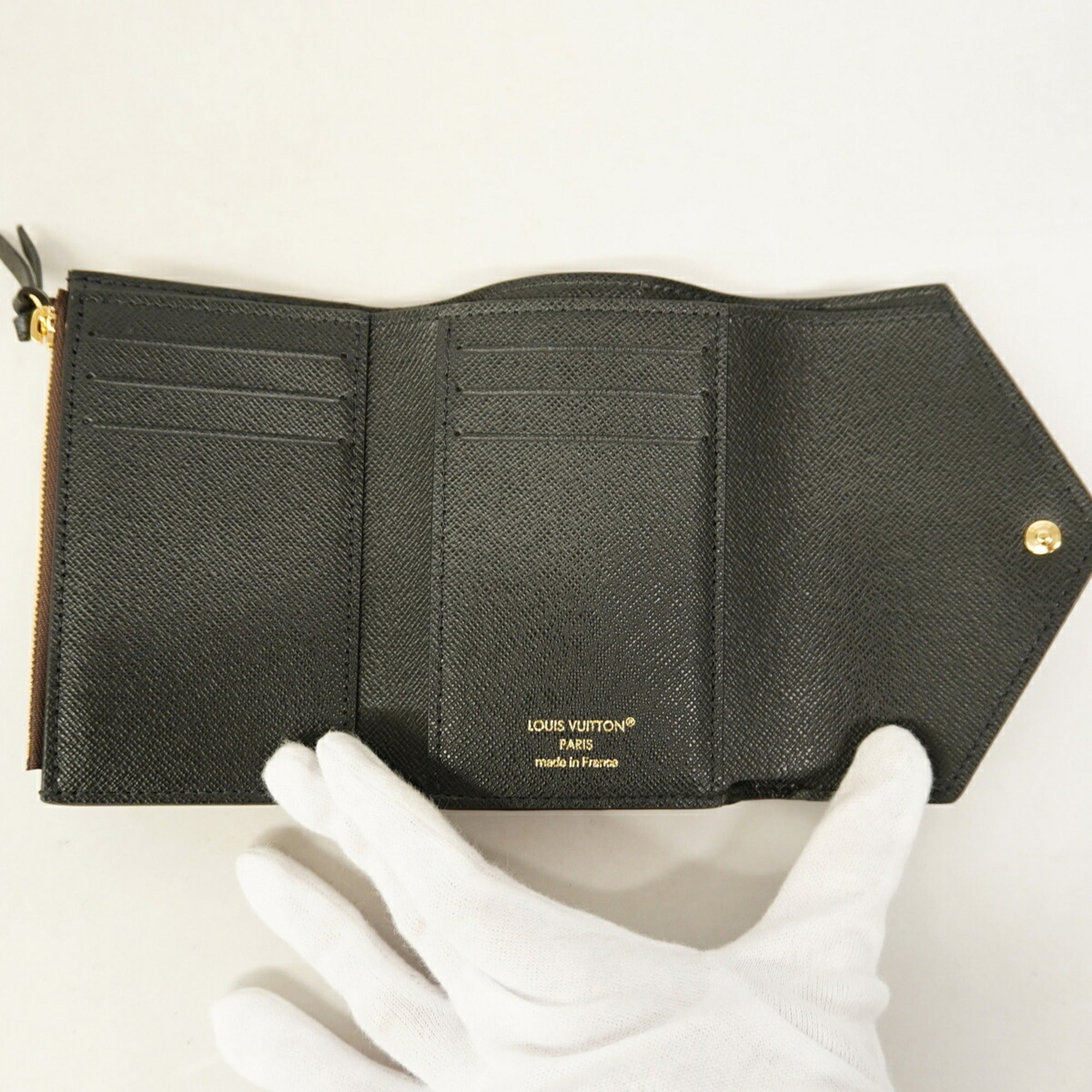 Louis Vuitton Brown Wallet (Tri-Fold) (Pre-Owned)