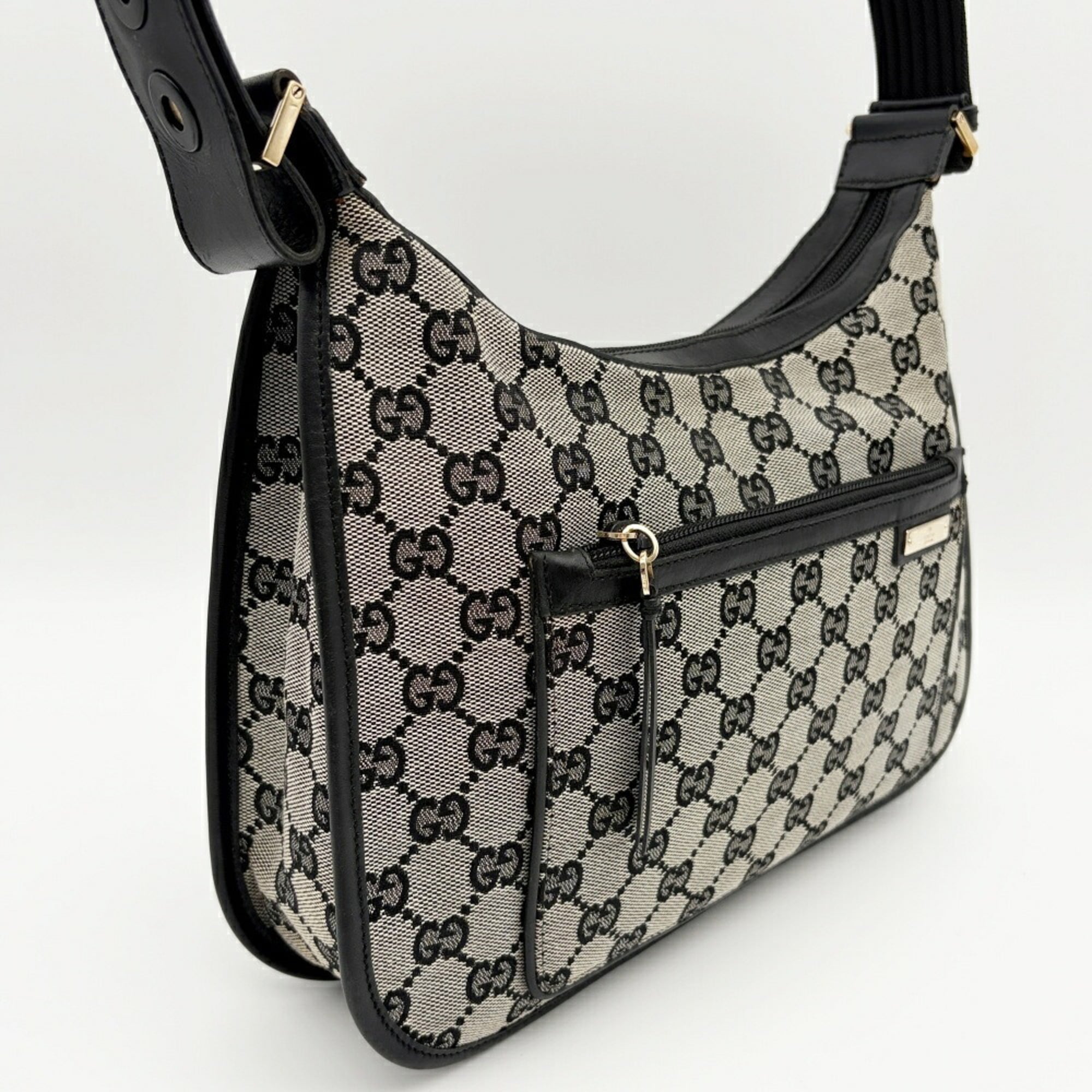 Gucci Black Gg Canvas Leather Shoulder Bag (Pre-Owned)