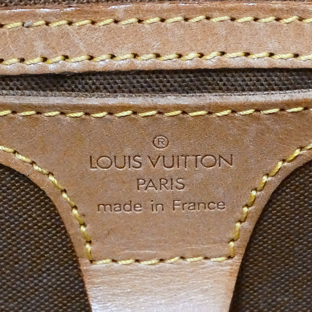 Louis Vuitton Brown Monogram Monogram Handbag (Pre-Owned)