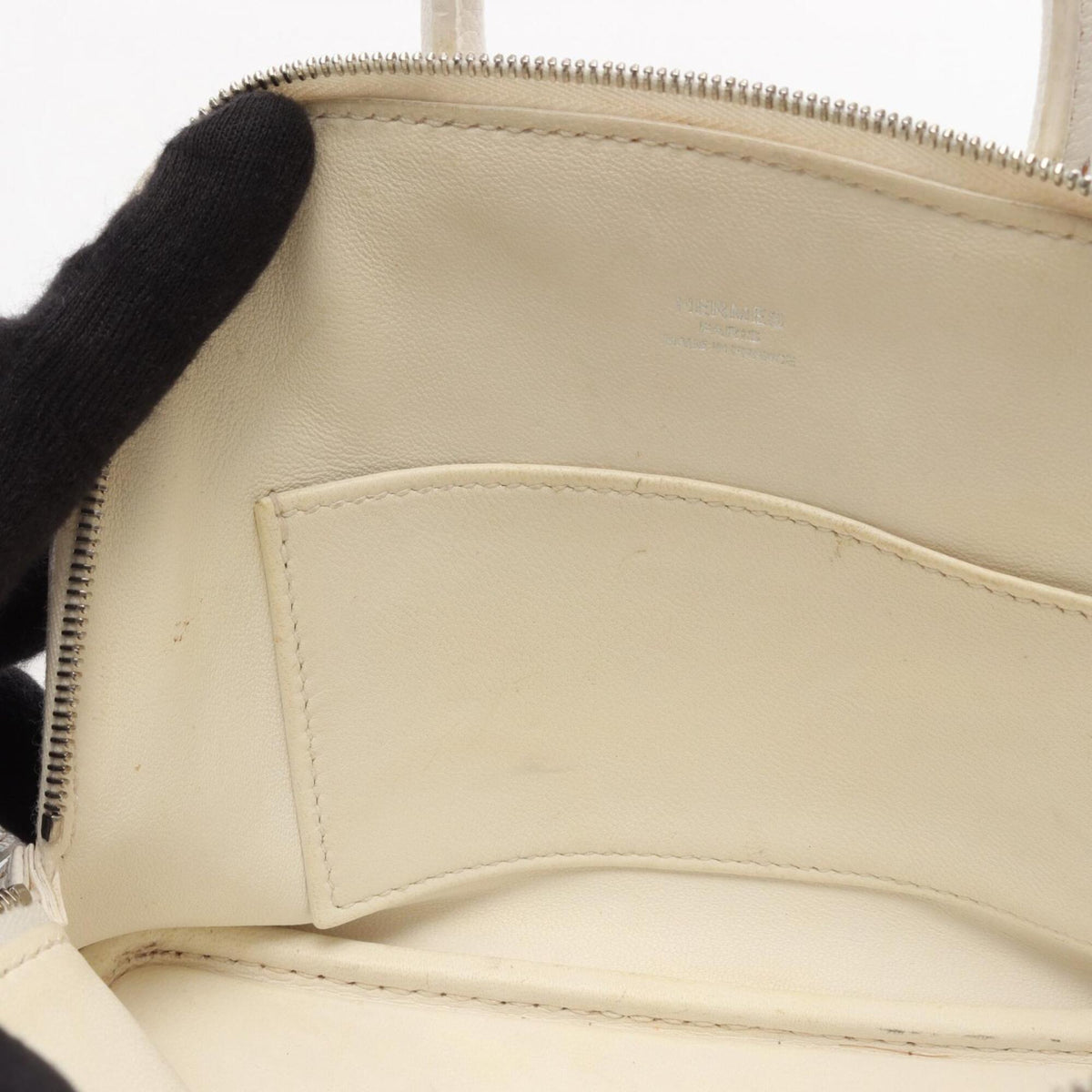 Hermes White Chevre Leather Handbag (Pre-Owned)