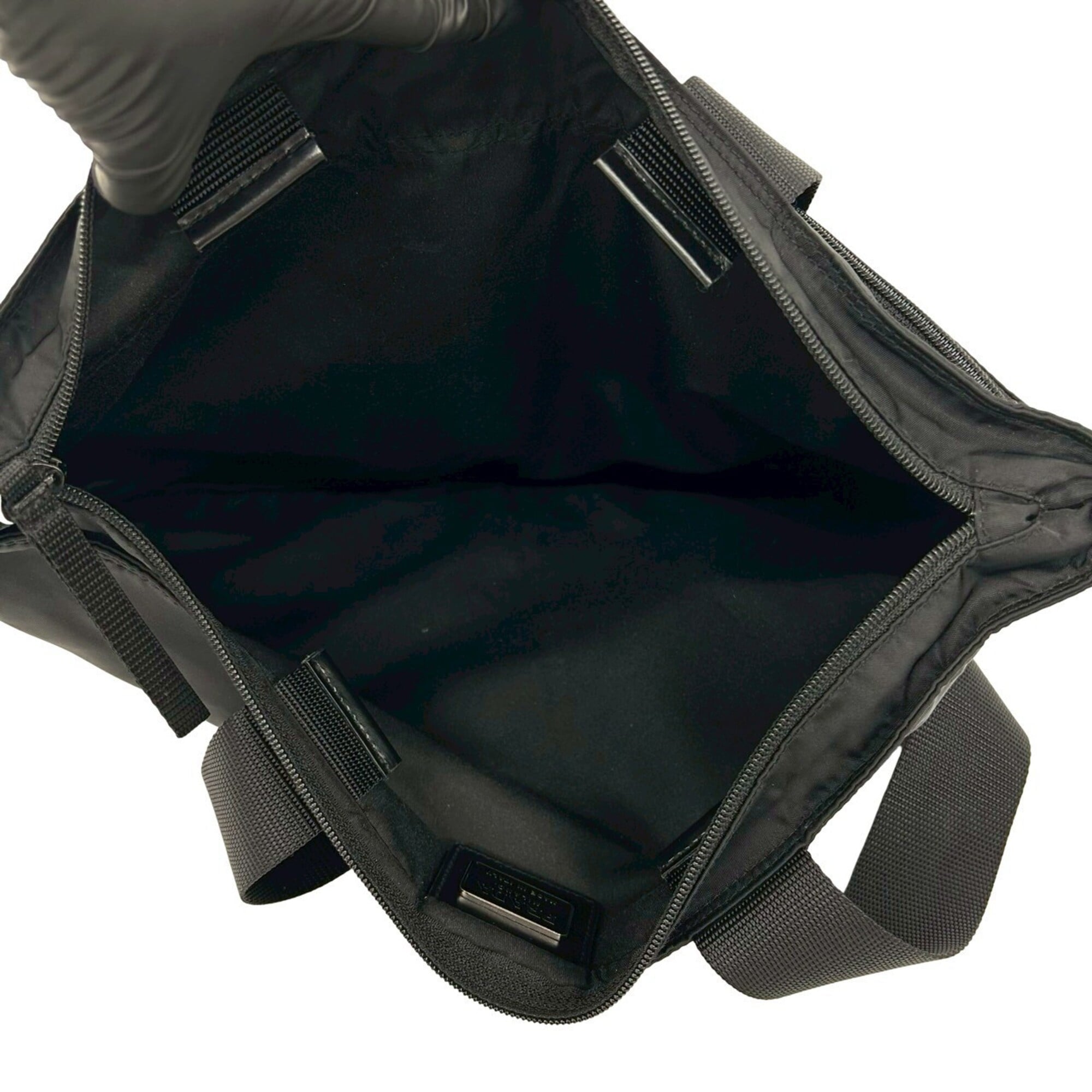 Prada Black Nylon Handbag Shoulder Bag Tote Bag (Pre-Owned)