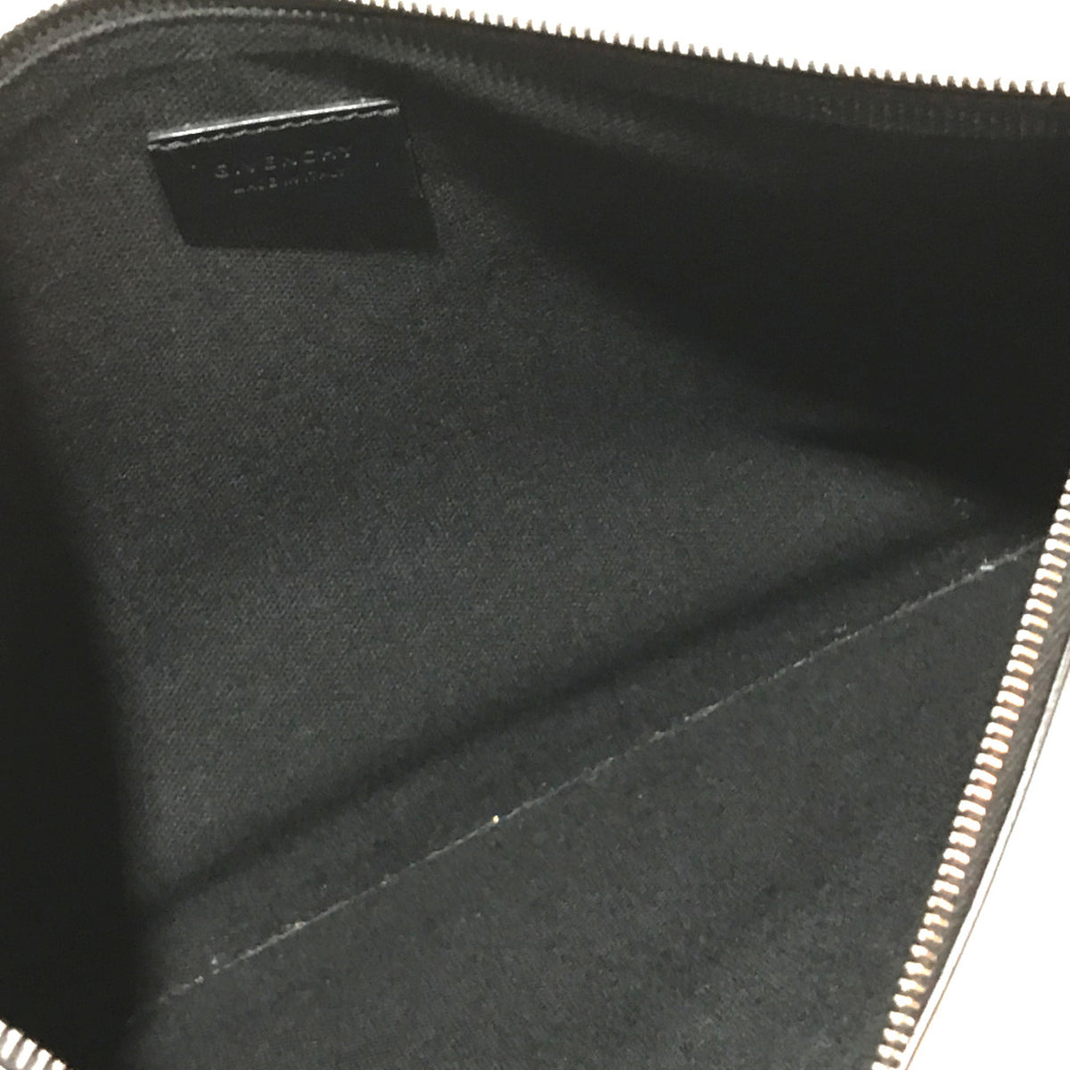 Givenchy Black Leather Clutch Bag (Pre-Owned)