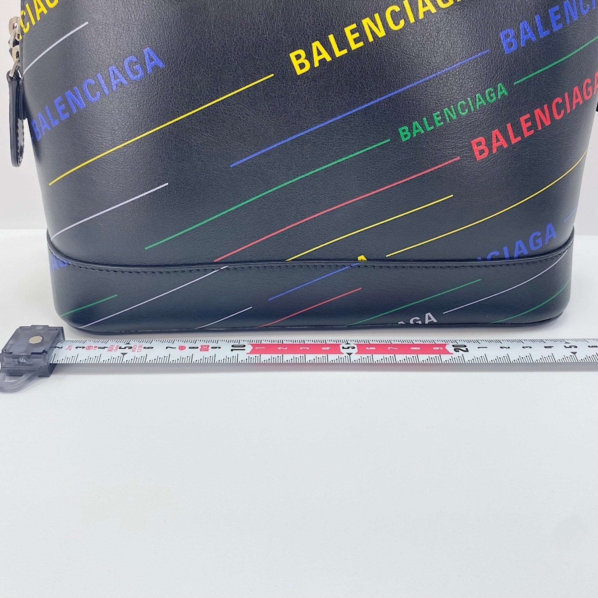 Balenciaga Black Handbag (Pre-Owned)