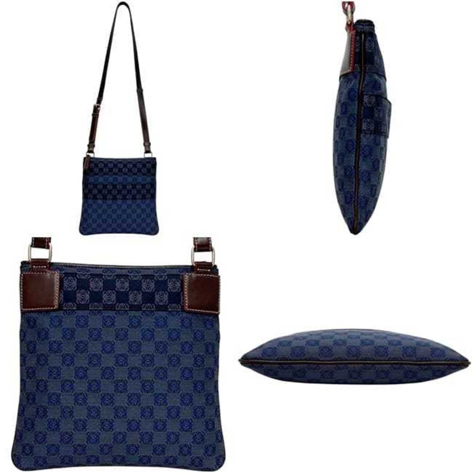 Loewe Canvas Leather Shoulder Bag (Pre-Owned)