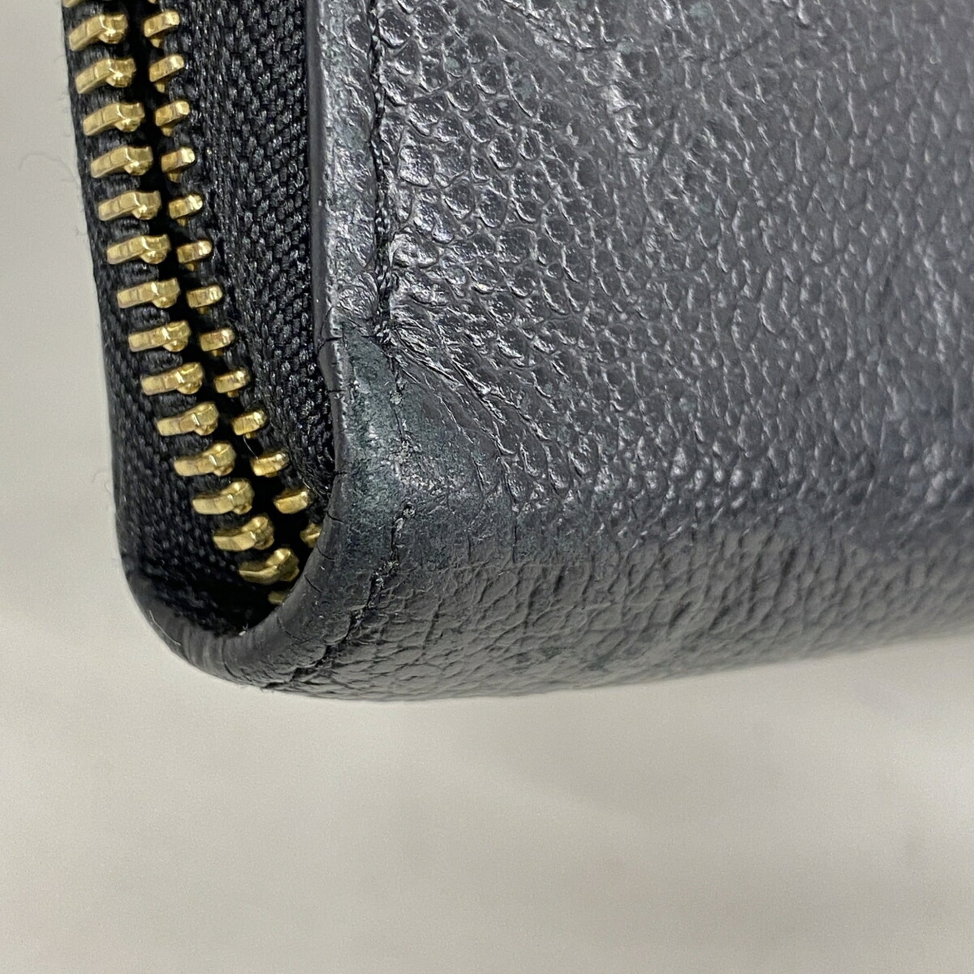 Louis Vuitton Noir Long Wallet (Bi-Fold) (Pre-Owned)