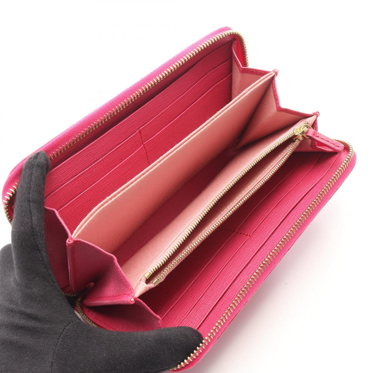 Fendi Pink Leather Long Wallet (Bi-Fold) (Pre-Owned)