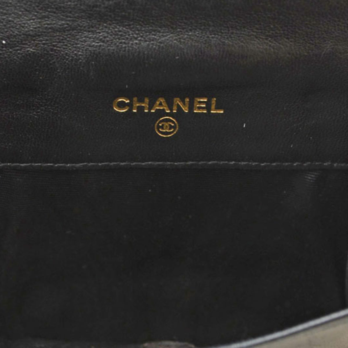 Chanel Black Leather Wallet (Bi-Fold) (Pre-Owned)