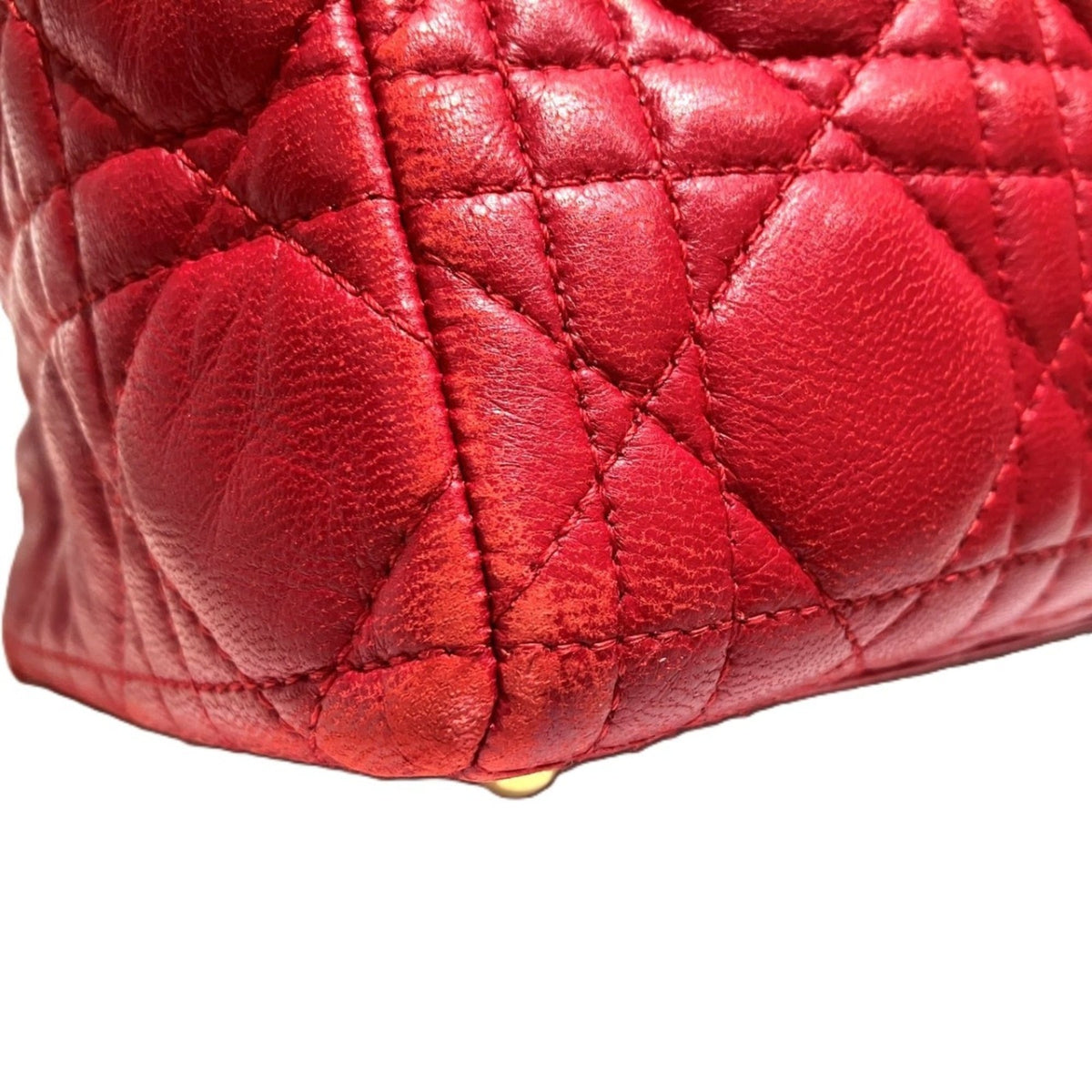 Christian Dior Red Color Leather Handbag (Pre-Owned)