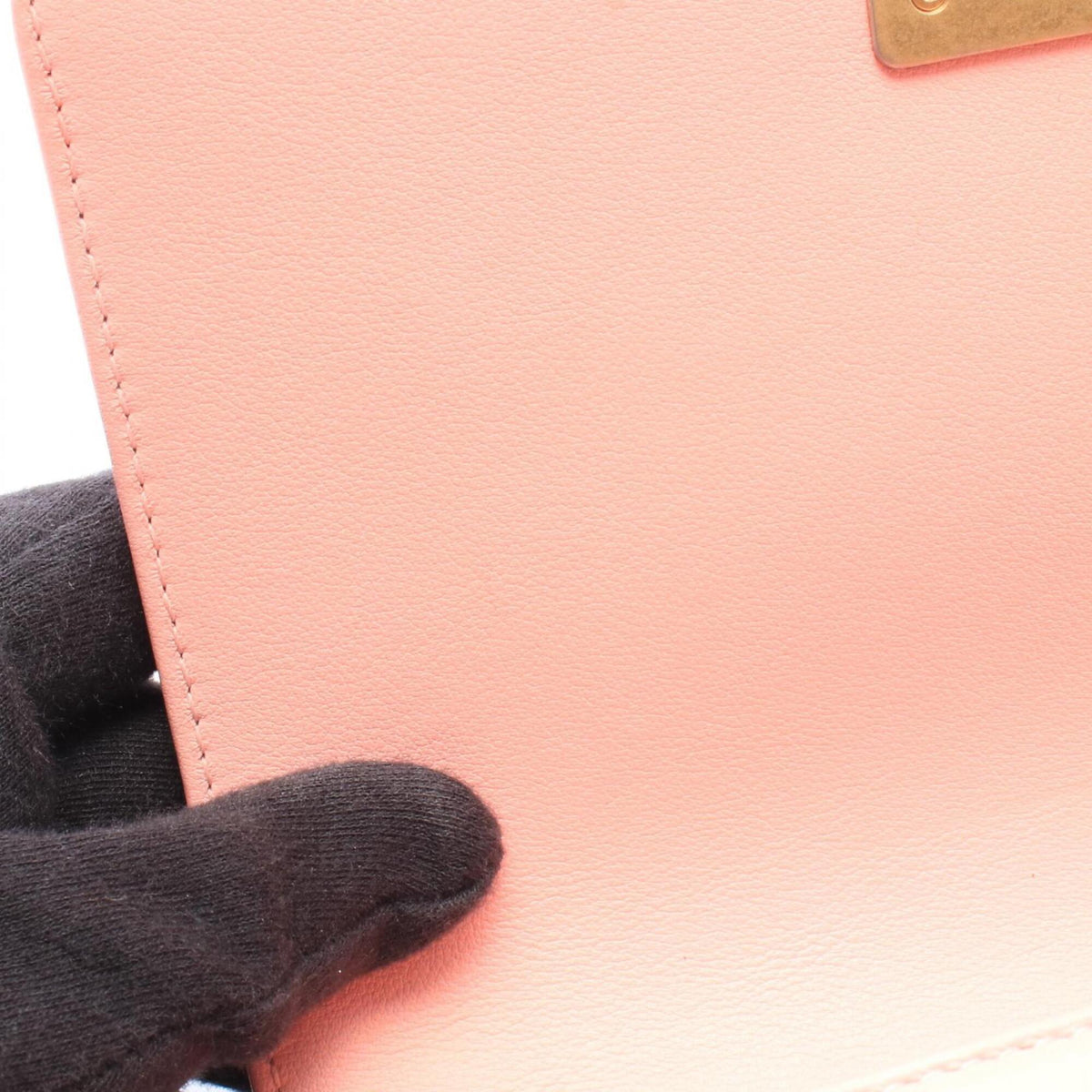 Chanel Pink Leather Fanny Pack Handbag Shoulder Bag (Pre-Owned)