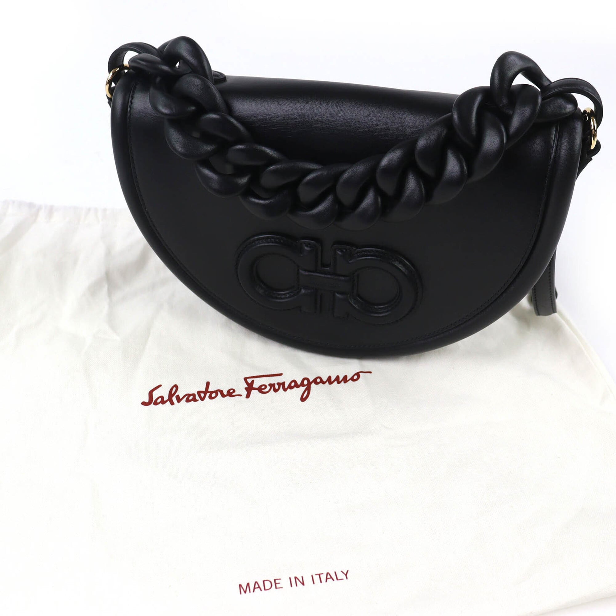 Salvatore Ferragamo Black Leather Handbag Shoulder Bag (Pre-Owned)