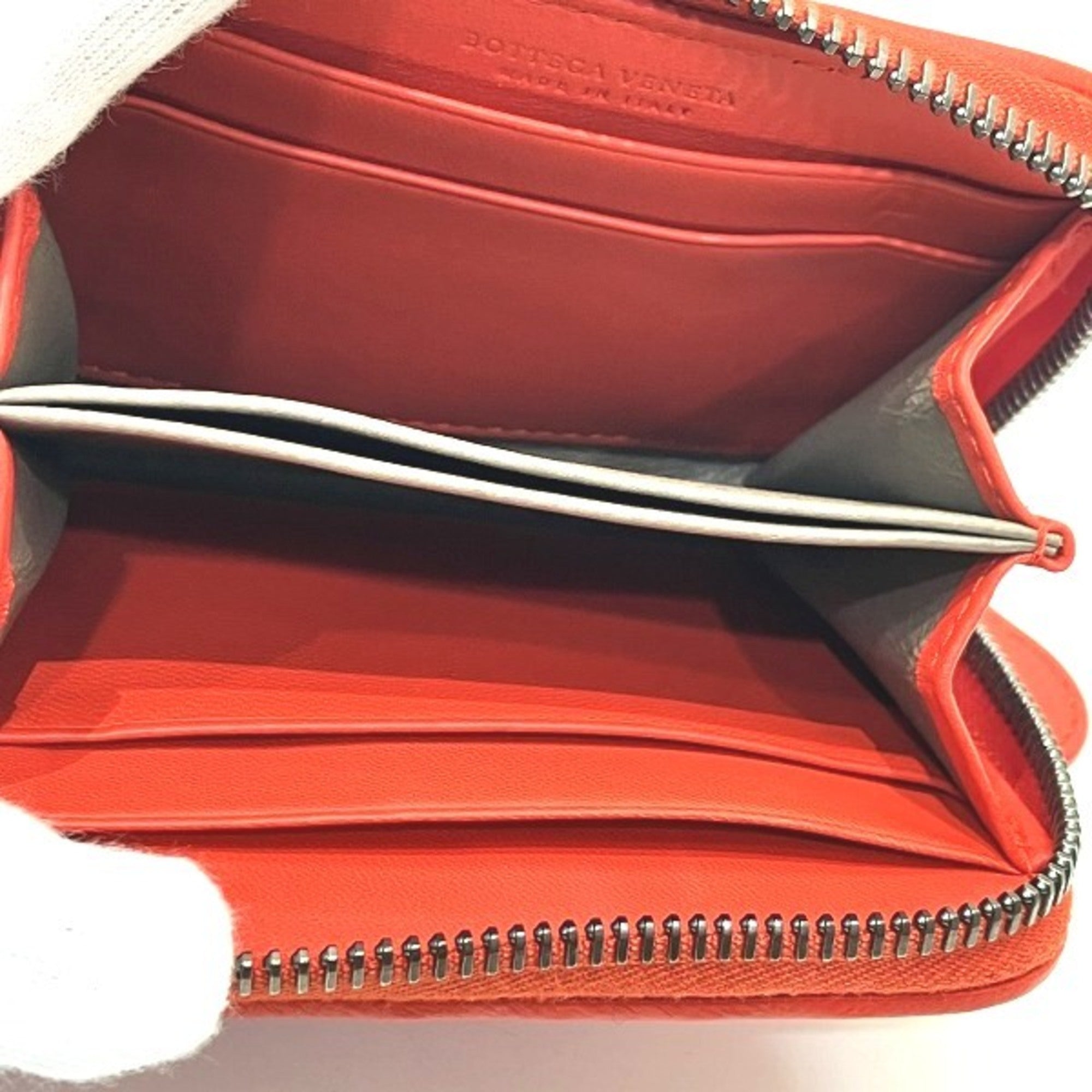 Bottega Veneta Red Color Leather Coin Purse/Coin Case (Pre-Owned)