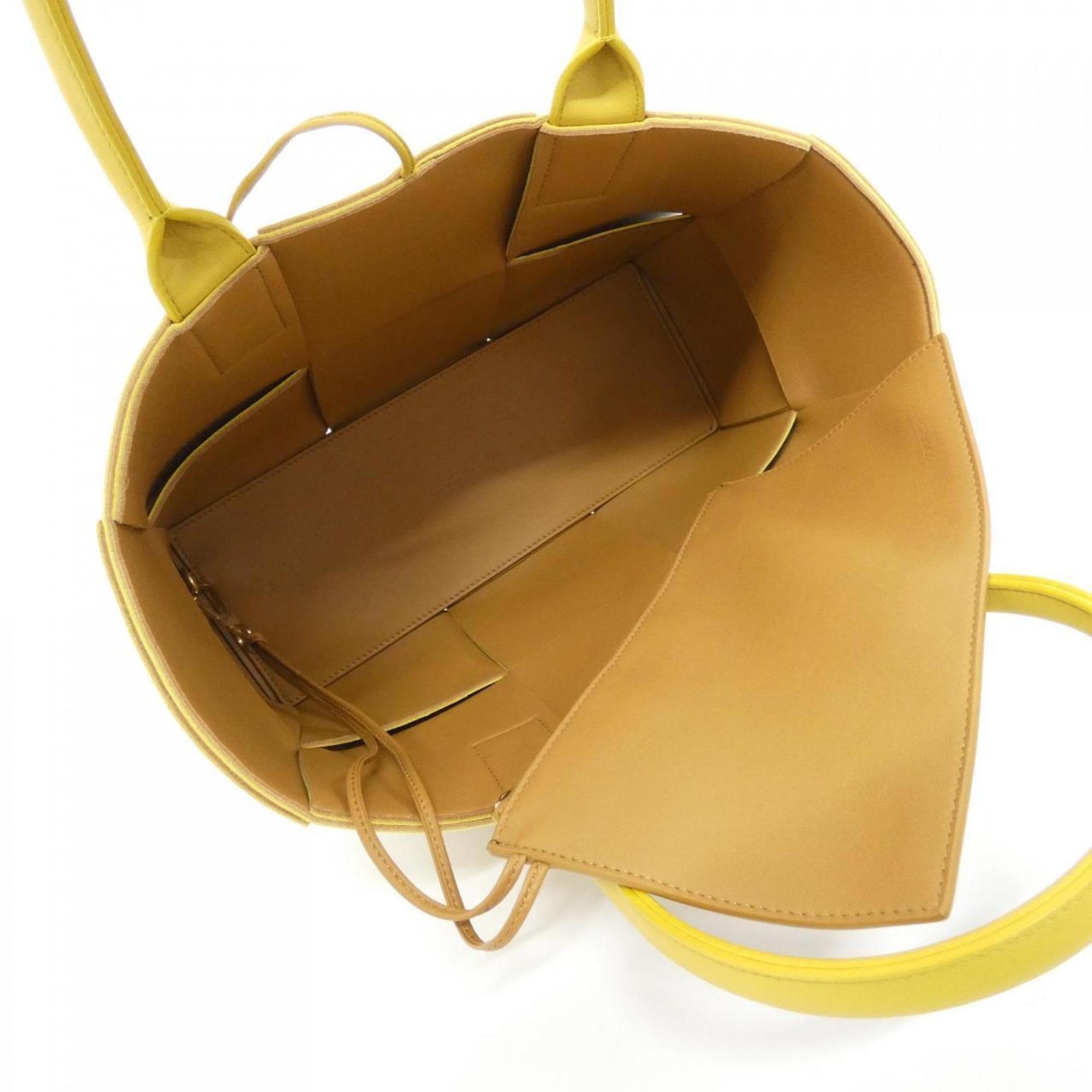 Bottega Veneta Camel Yellow Leather Handbag (Pre-Owned)