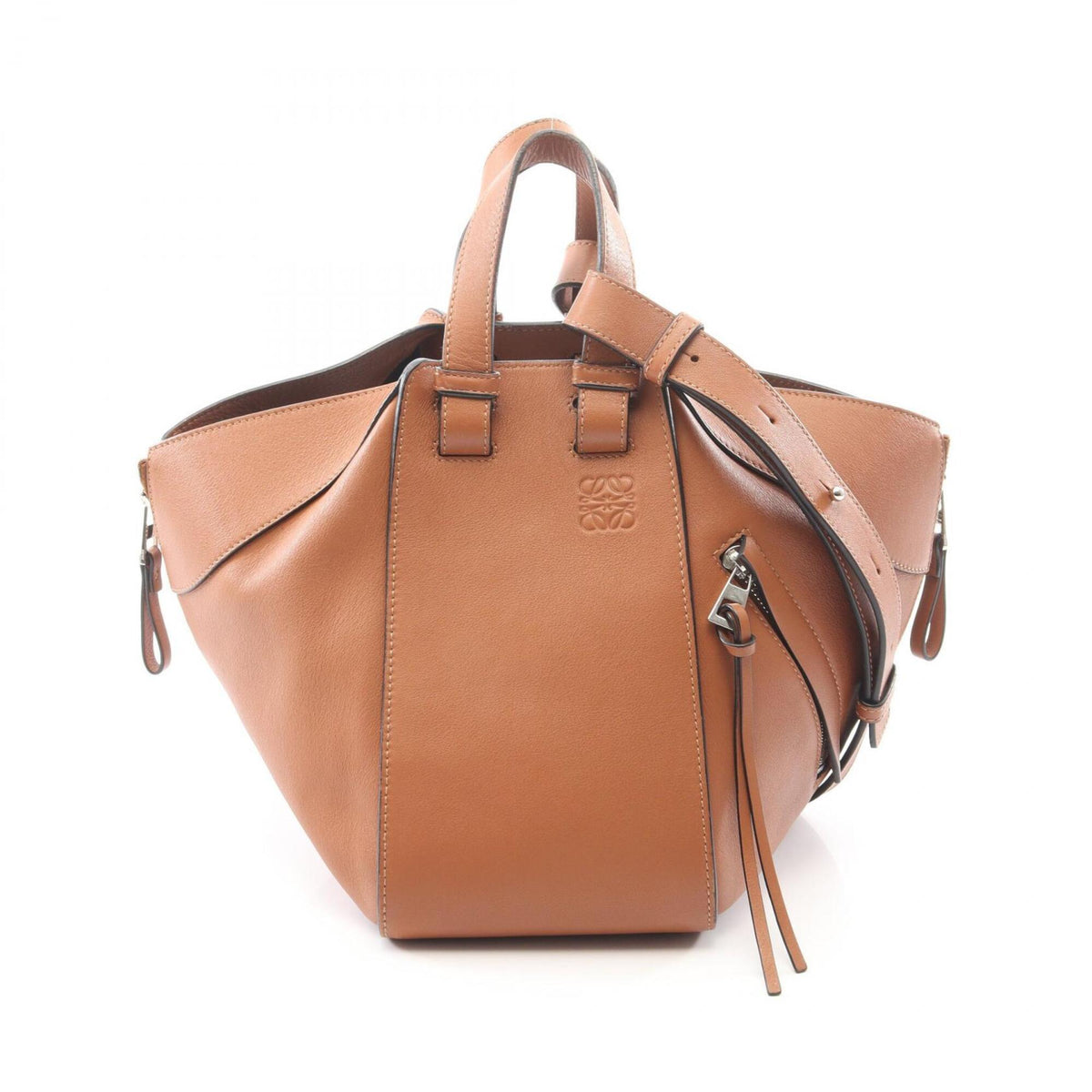 Loewe Brown Leather Handbag (Pre-Owned)