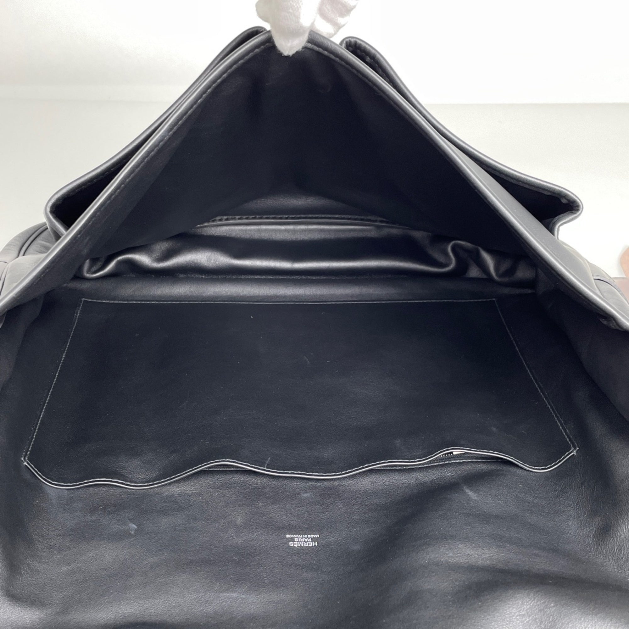 Hermes Black Shoulder Bag (Pre-Owned)